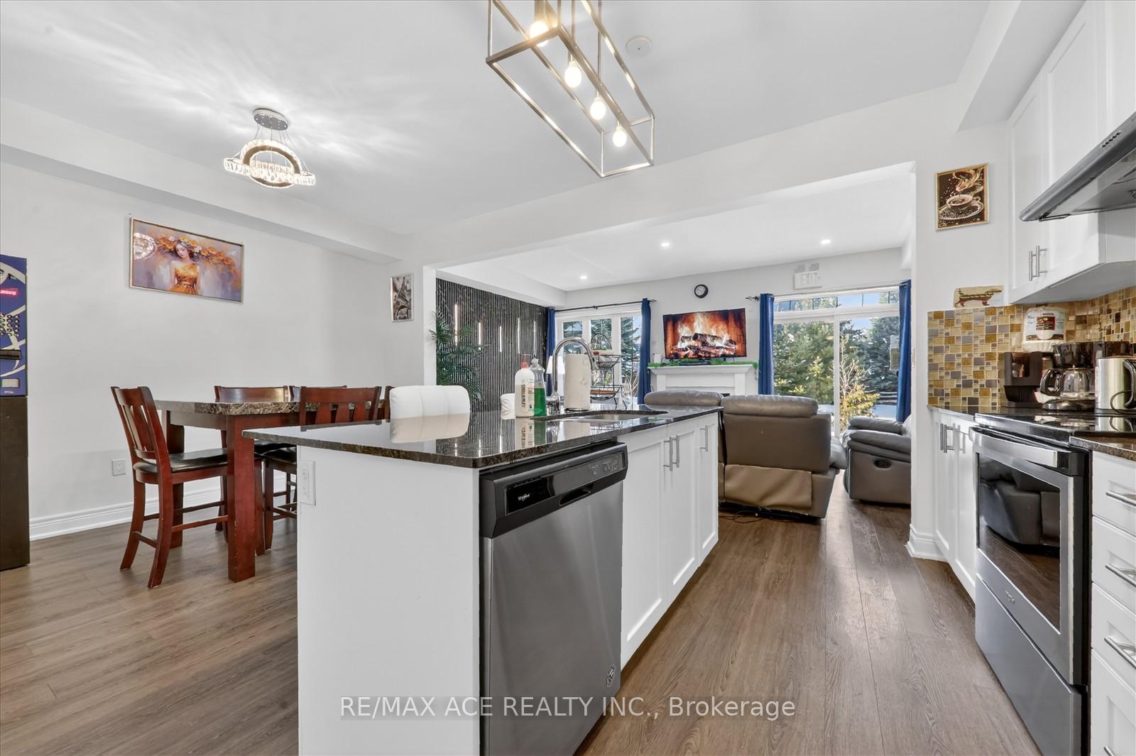 Photo 18 of Unit 26, 171 Snowbridge Way, Blue Mountains — HOMEH