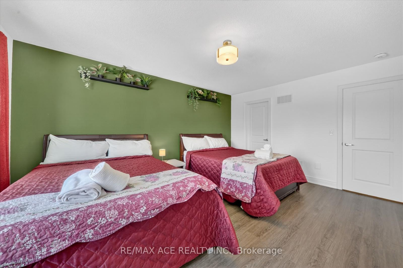 Photo 23 of Unit 26, 171 Snowbridge Way, Blue Mountains — HOMEH