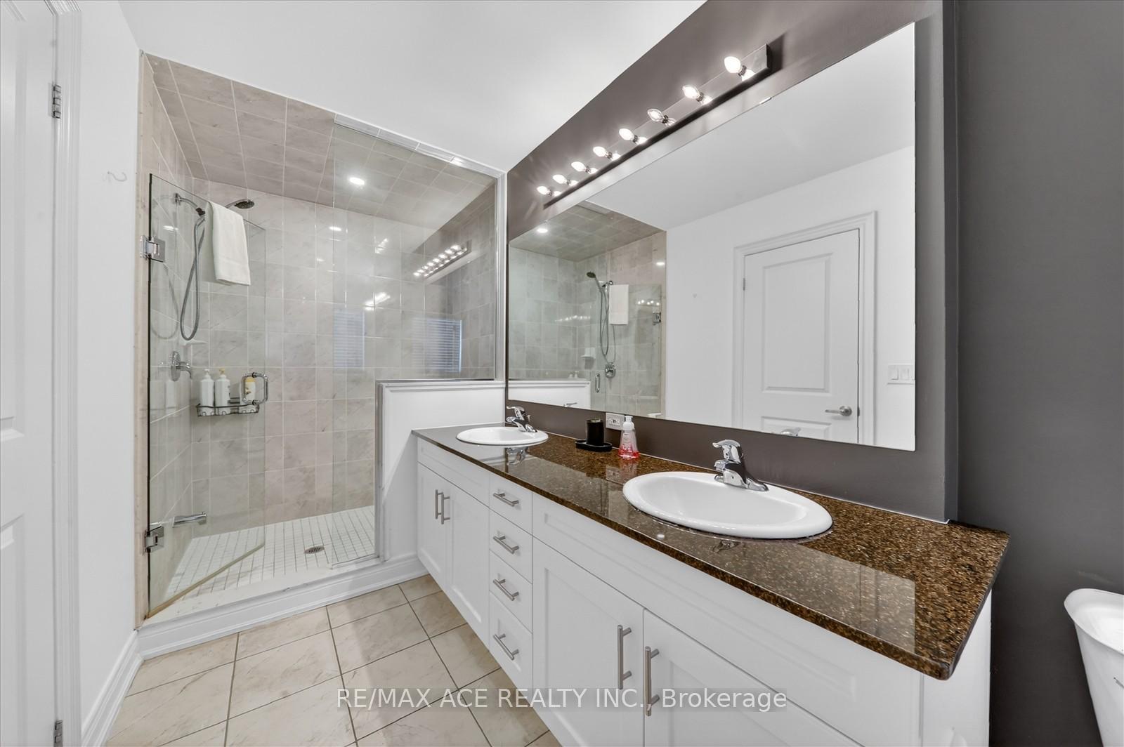 Photo 24 of Unit 26, 171 Snowbridge Way, Blue Mountains — HOMEH