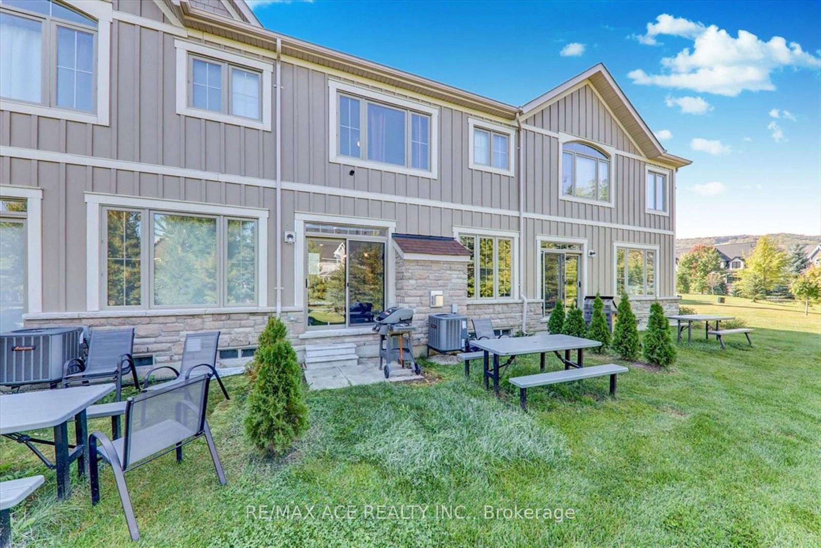 Photo 36 of Unit 26, 171 Snowbridge Way, Blue Mountains — HOMEH