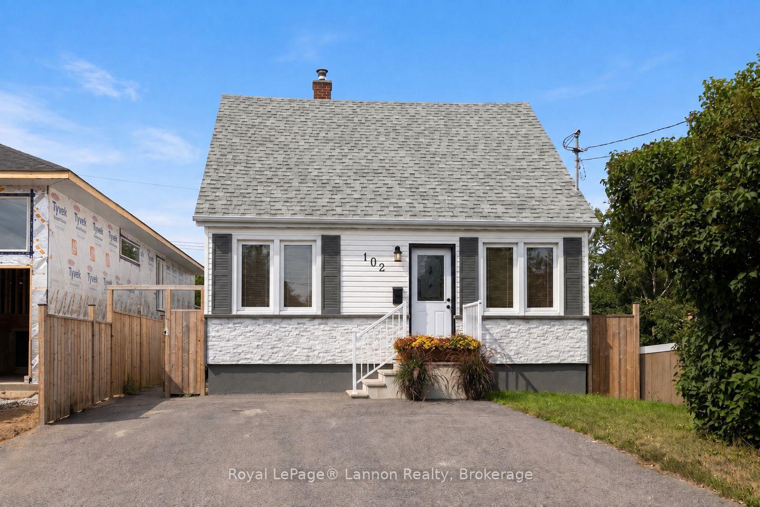 Photo 1 of 102 Bruce Street, Thunder Bay, Shuniah — HOMEH