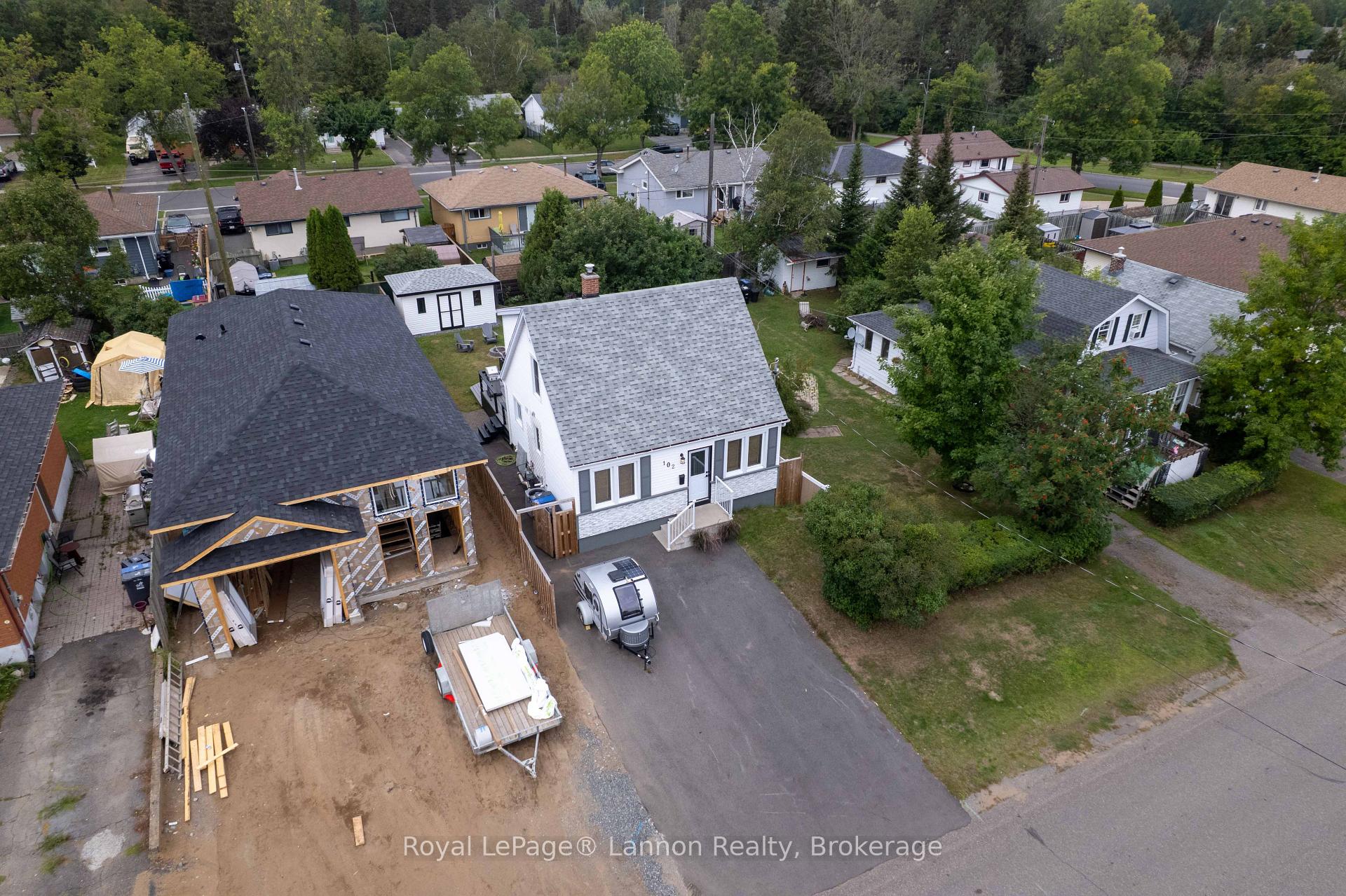 Photo 4 of 102 Bruce Street, Thunder Bay, Shuniah — HOMEH