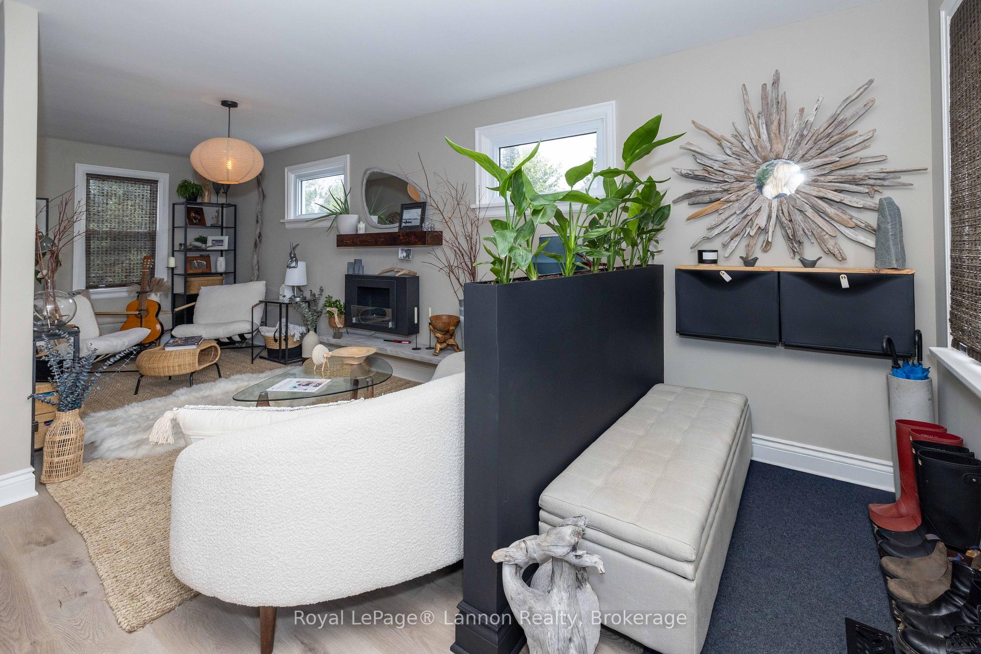 Photo 11 of 102 Bruce Street, Thunder Bay, Shuniah — HOMEH