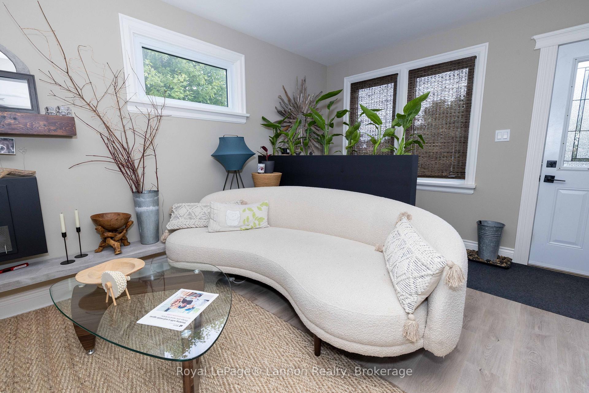 Photo 15 of 102 Bruce Street, Thunder Bay, Shuniah — HOMEH