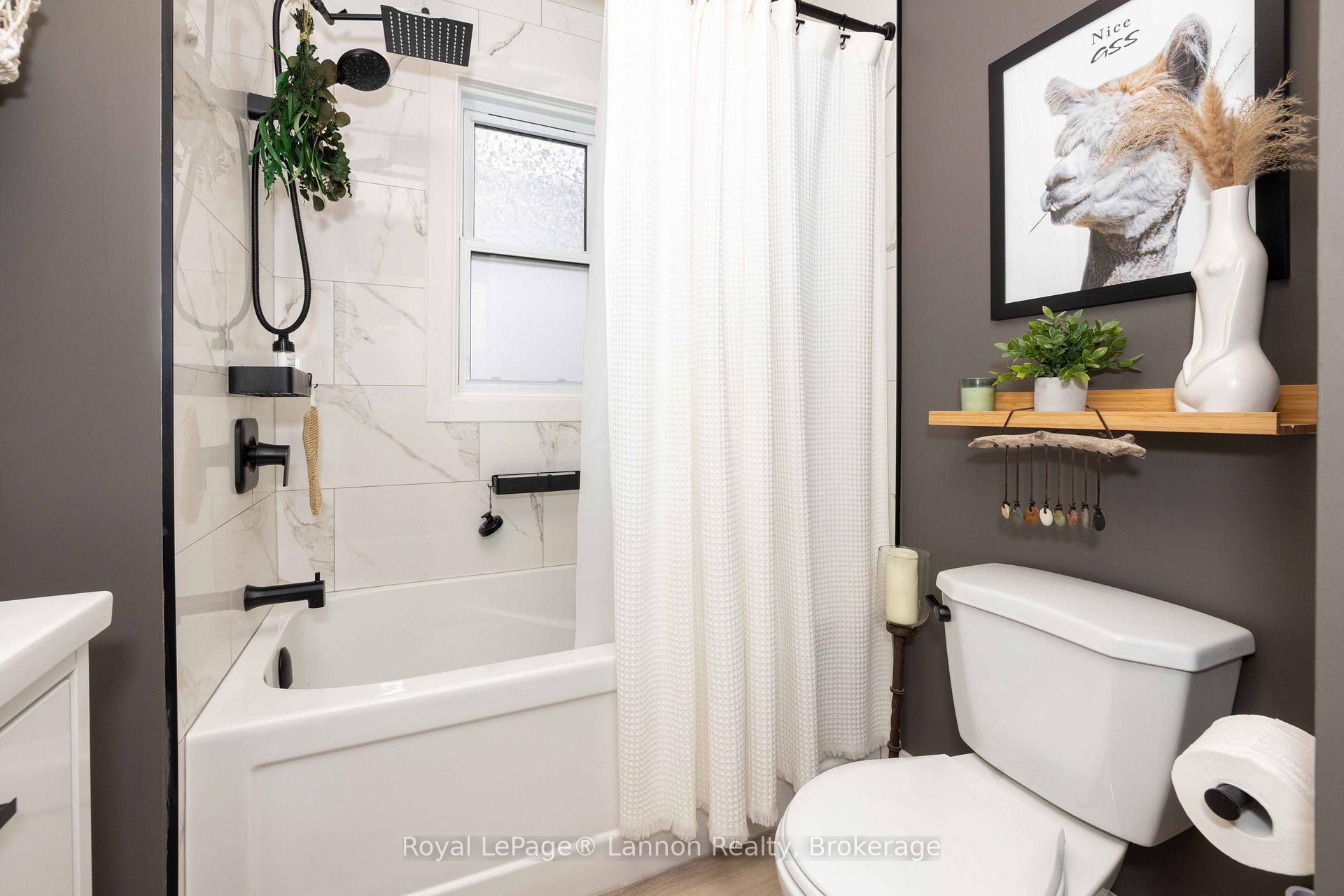 Photo 22 of 102 Bruce Street, Thunder Bay, Shuniah — HOMEH