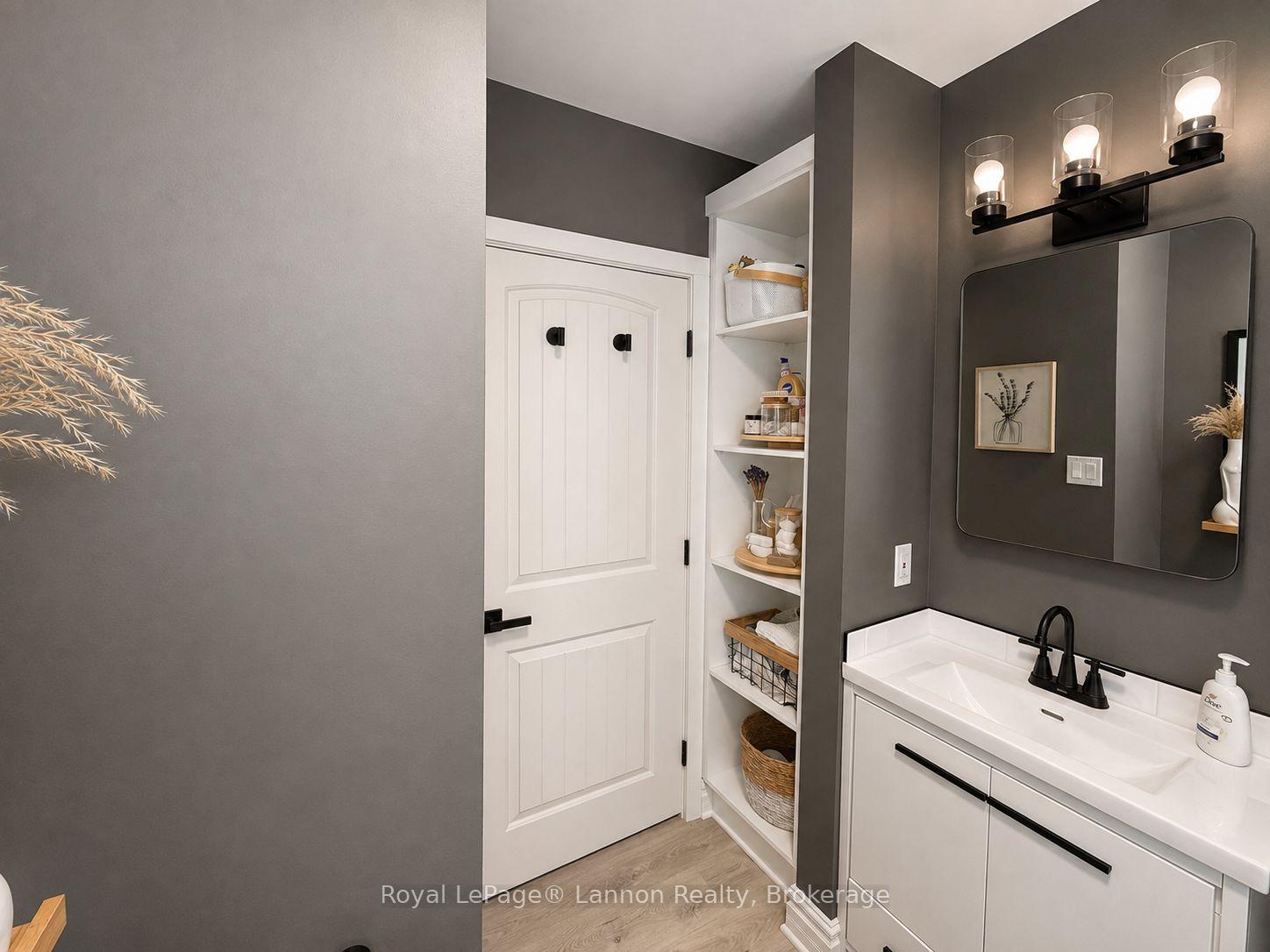 Photo 23 of 102 Bruce Street, Thunder Bay, Shuniah — HOMEH