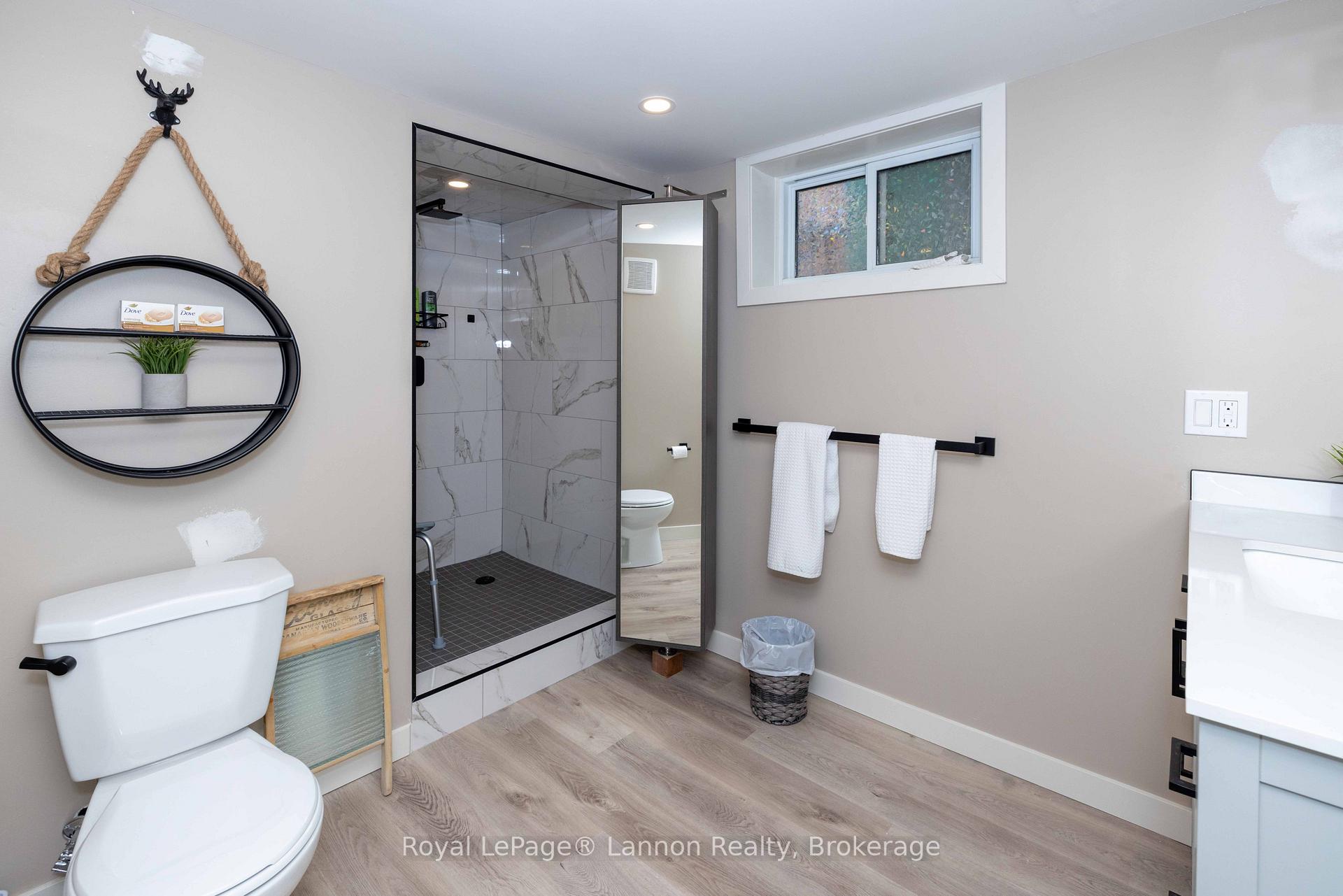 Photo 37 of 102 Bruce Street, Thunder Bay, Shuniah — HOMEH