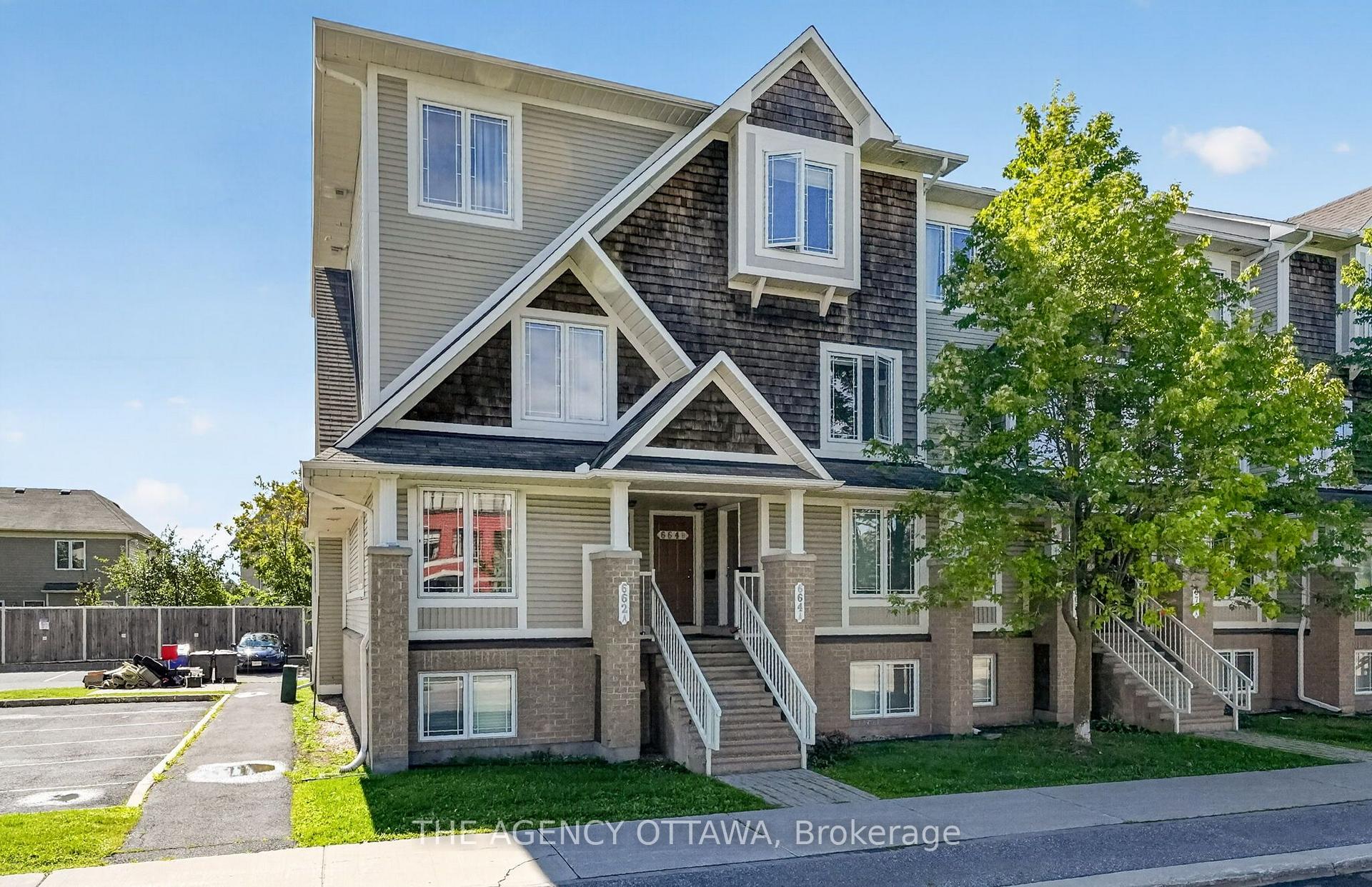 Photo 2 of Unit B, 664 Chapman Mills Drive, Ottawa, Barrhaven - Strandherd — HOMEH