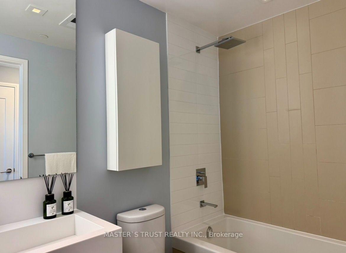 Photo 11 of Unit 4106, 88 Scott Street, Toronto, Church-Yonge Corridor — HOMEH