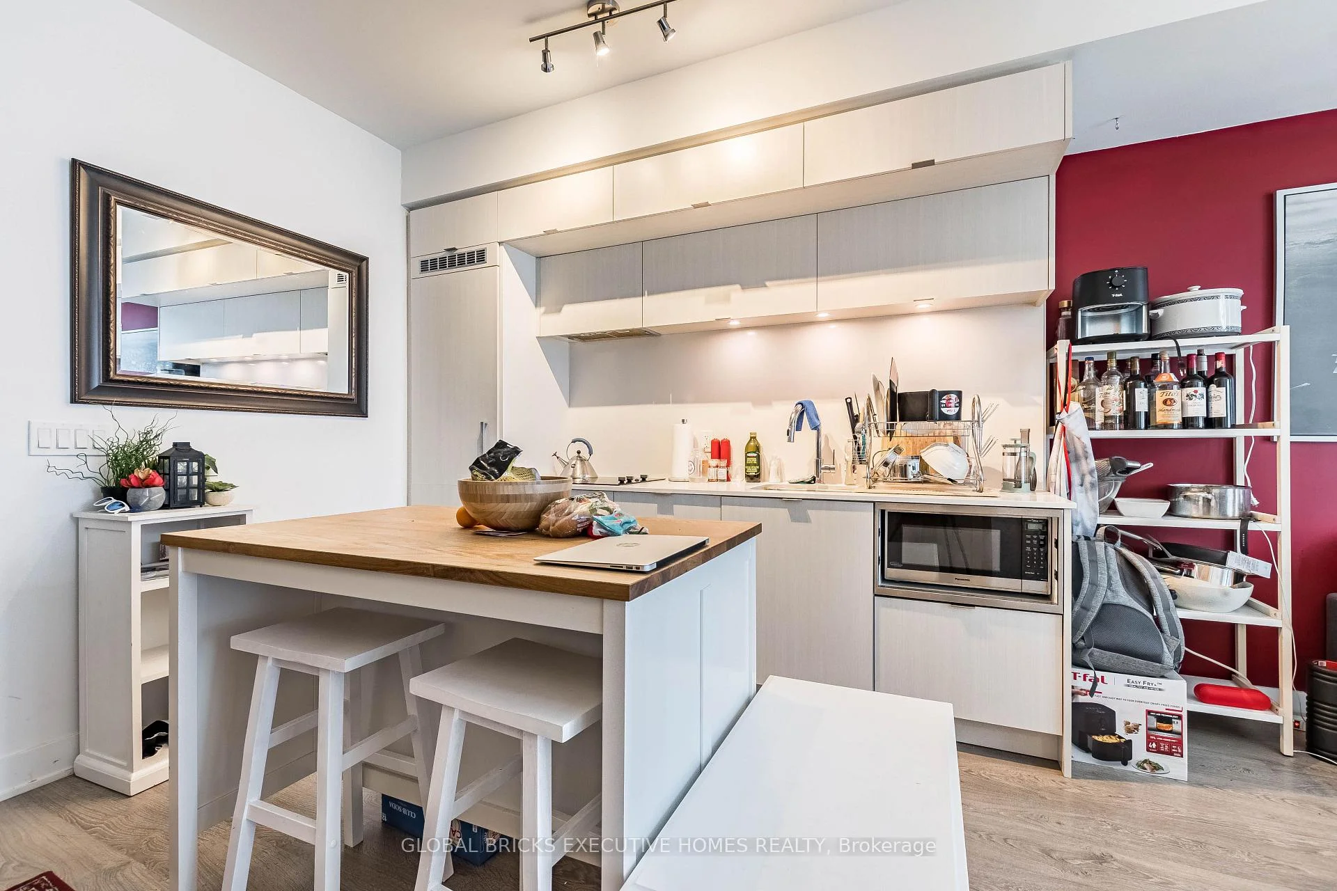 Photo 24 of Unit 602, 38 Cameron Street, Toronto, Kensington-Chinatown — HOMEH