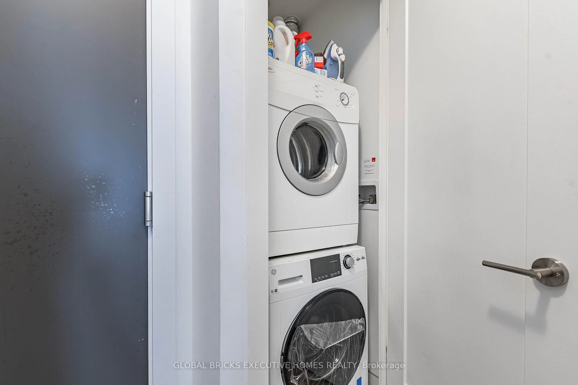 Photo 35 of Unit 602, 38 Cameron Street, Toronto, Kensington-Chinatown — HOMEH