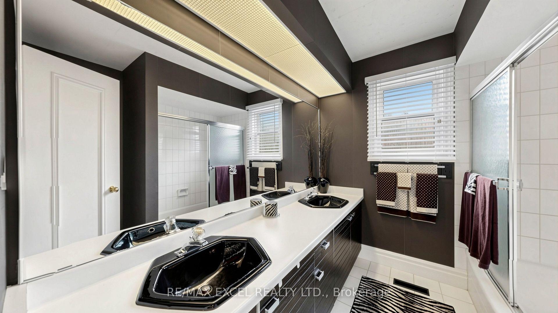 Photo 36 of 11 Alexis Road, Markham, Thornlea — HOMEH