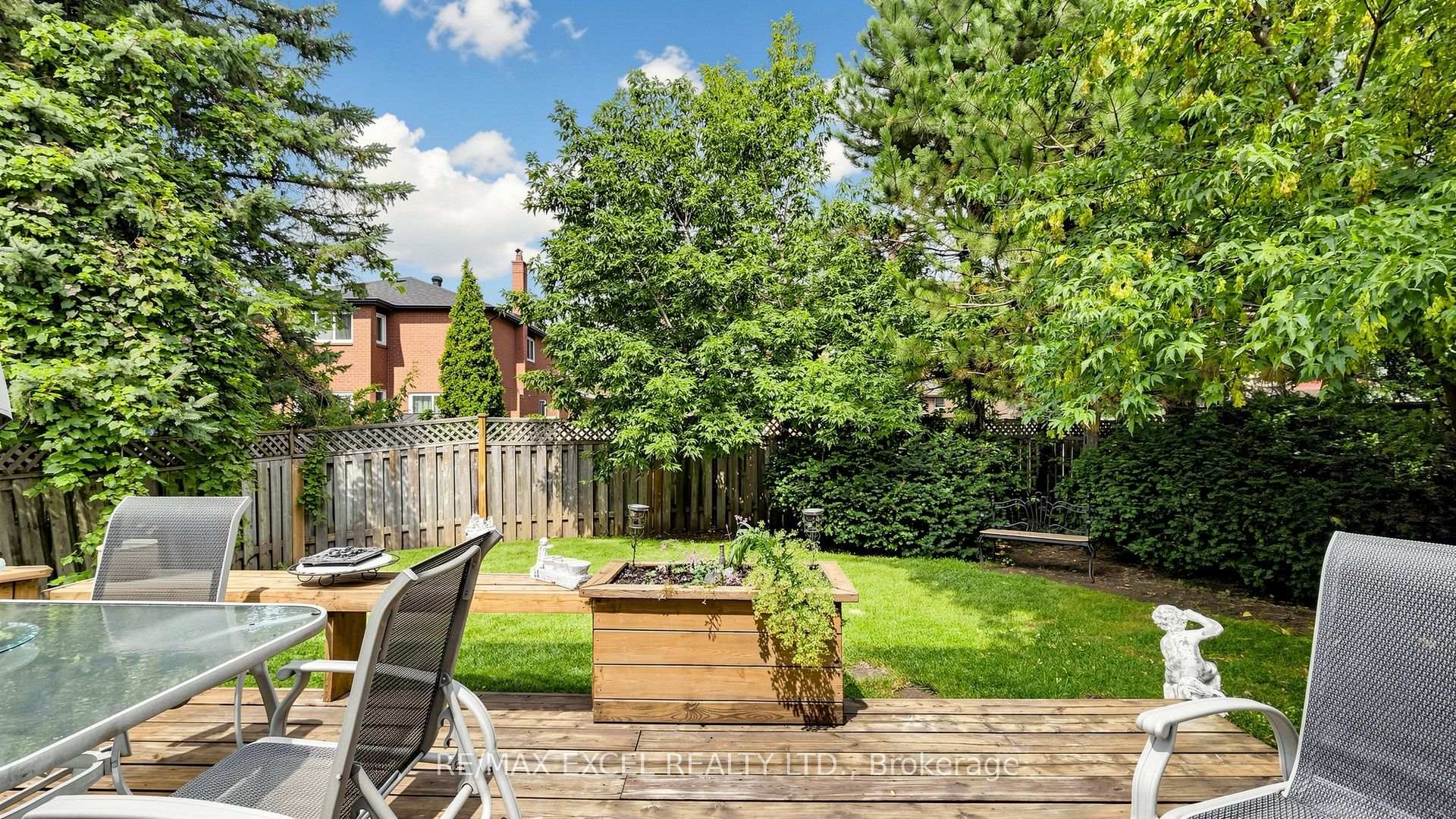 Photo 40 of 11 Alexis Road, Markham, Thornlea — HOMEH