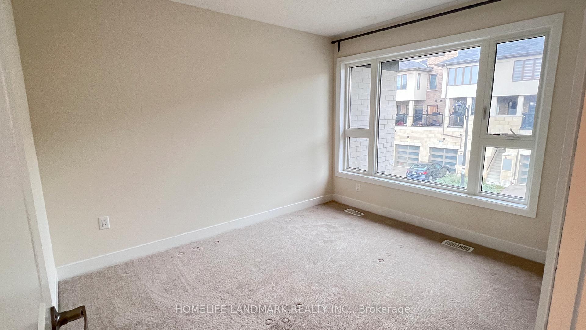 Photo 5 of 22 Donald Fleming Way, Whitby, Pringle Creek — HOMEH