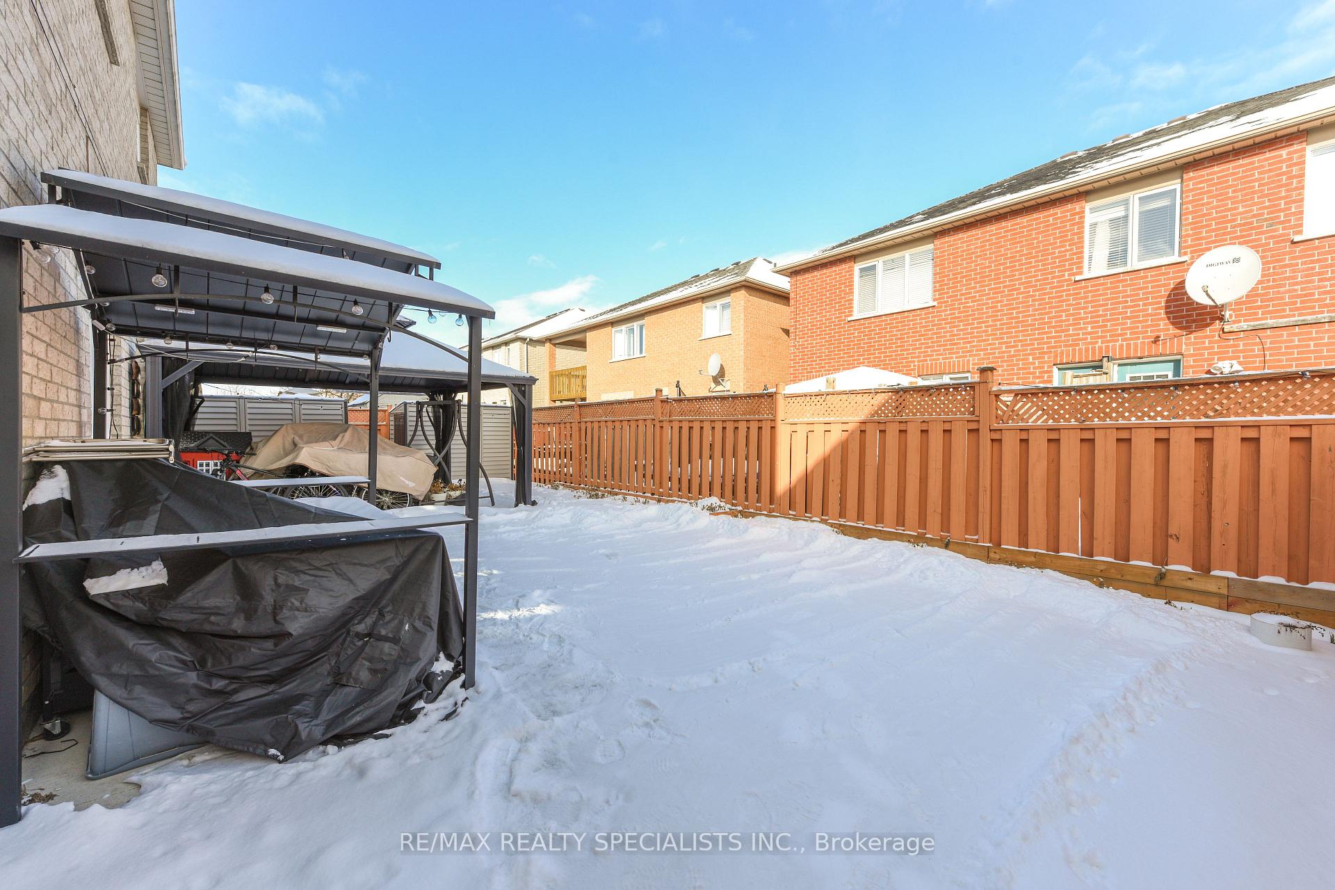 Photo 53 of 41 Madronna Gardens, Brampton, Fletcher's Meadow — HOMEH