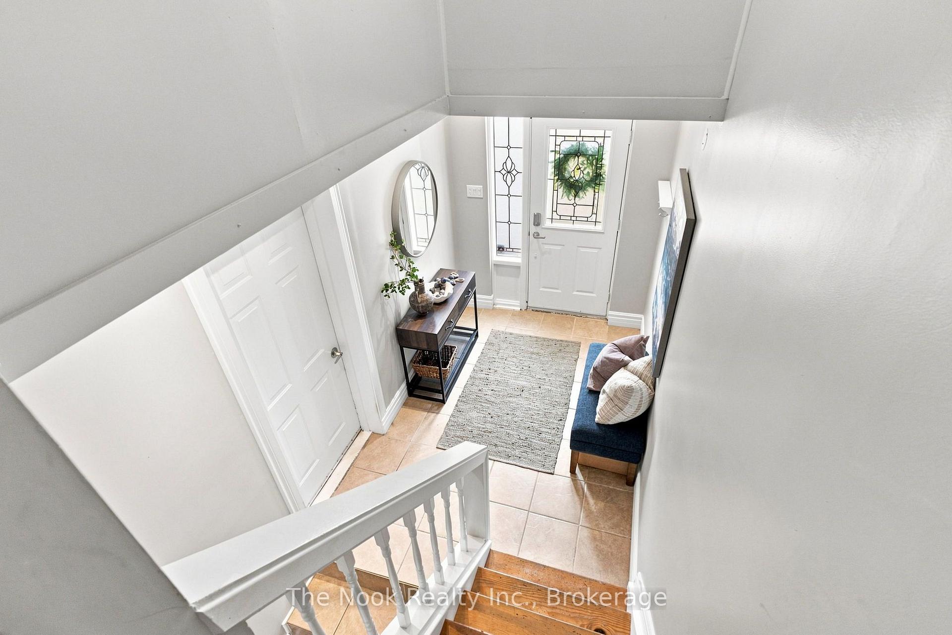 Photo 16 of 27 The Bridle Path, Clarington, Bowmanville — HOMEH