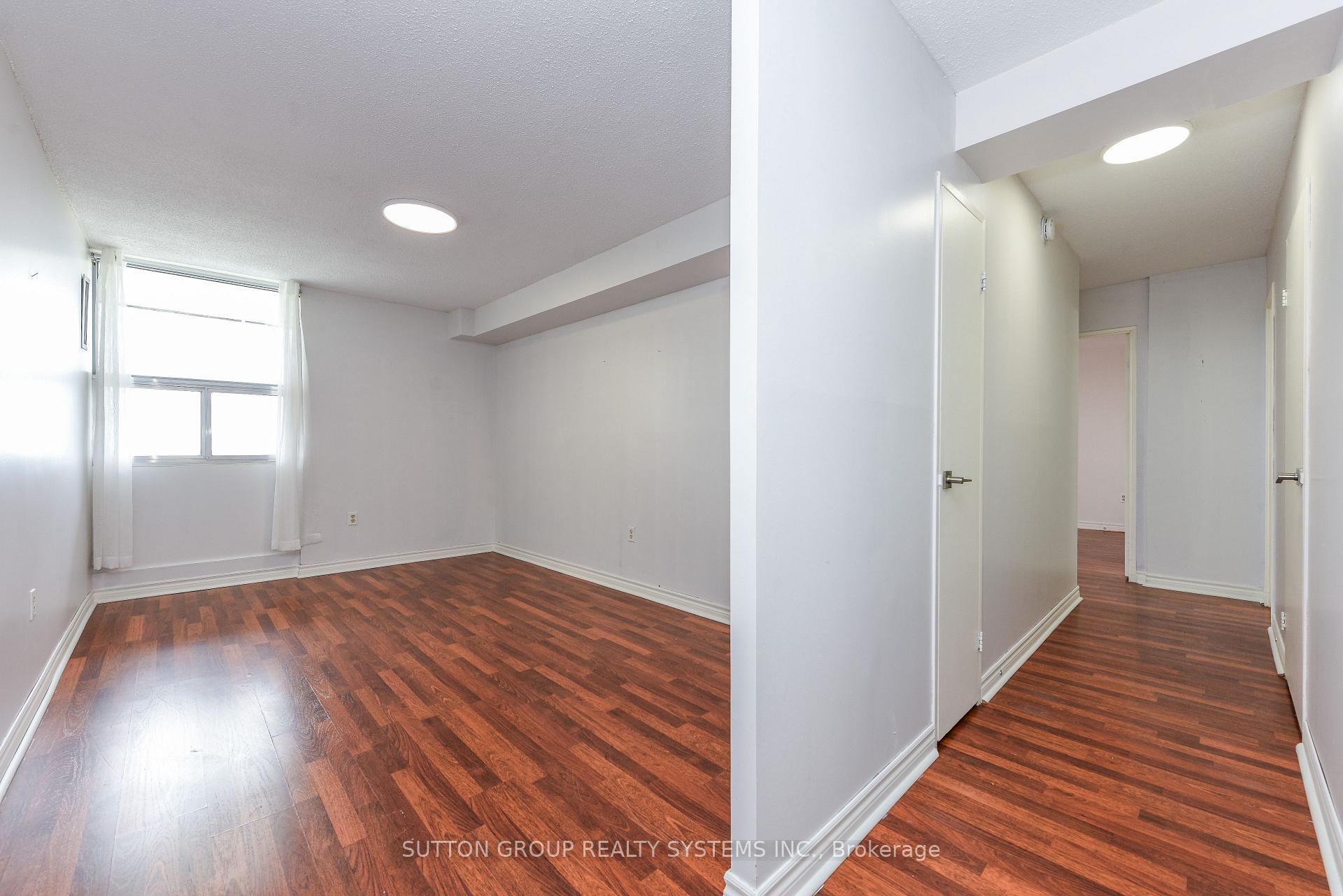 Photo 6 of Unit 705, 2055 Upper Middle Road, Burlington, Brant Hills — HOMEH