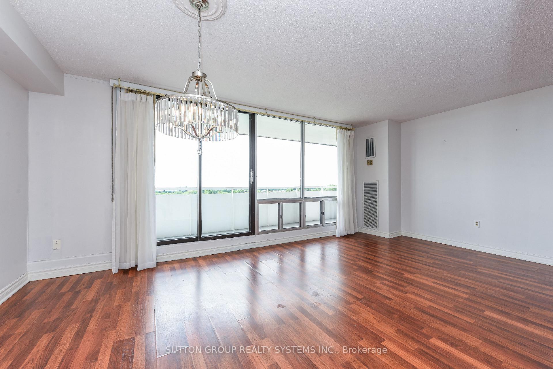 Photo 13 of Unit 705, 2055 Upper Middle Road, Burlington, Brant Hills — HOMEH