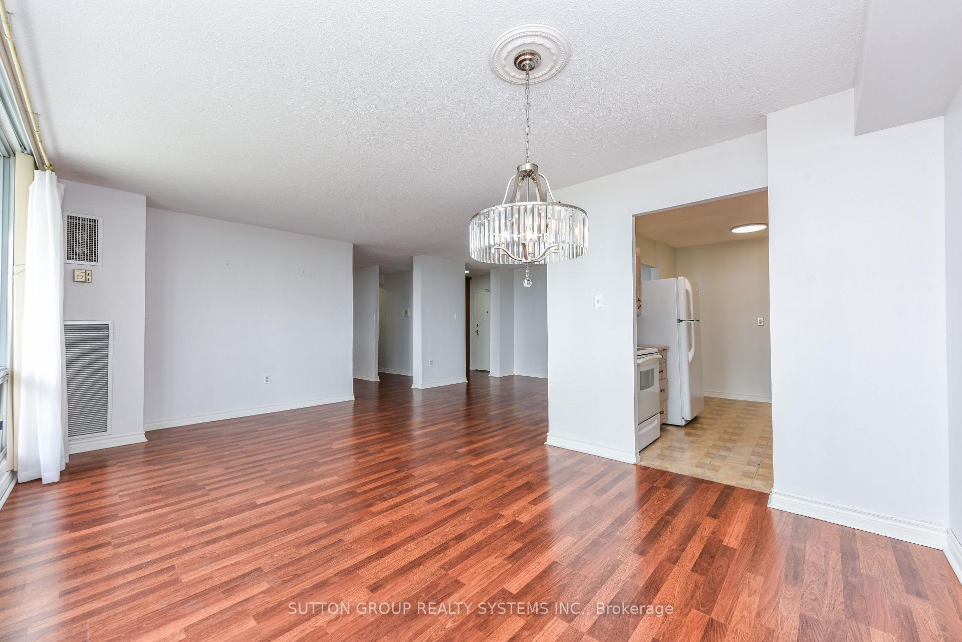 Photo 14 of Unit 705, 2055 Upper Middle Road, Burlington, Brant Hills — HOMEH