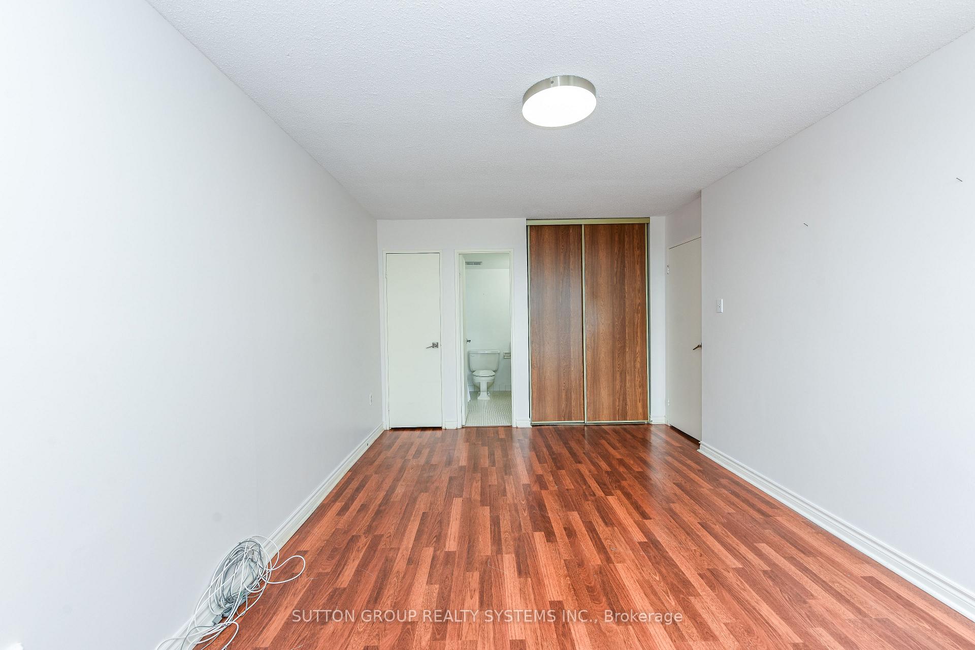 Photo 26 of Unit 705, 2055 Upper Middle Road, Burlington, Brant Hills — HOMEH