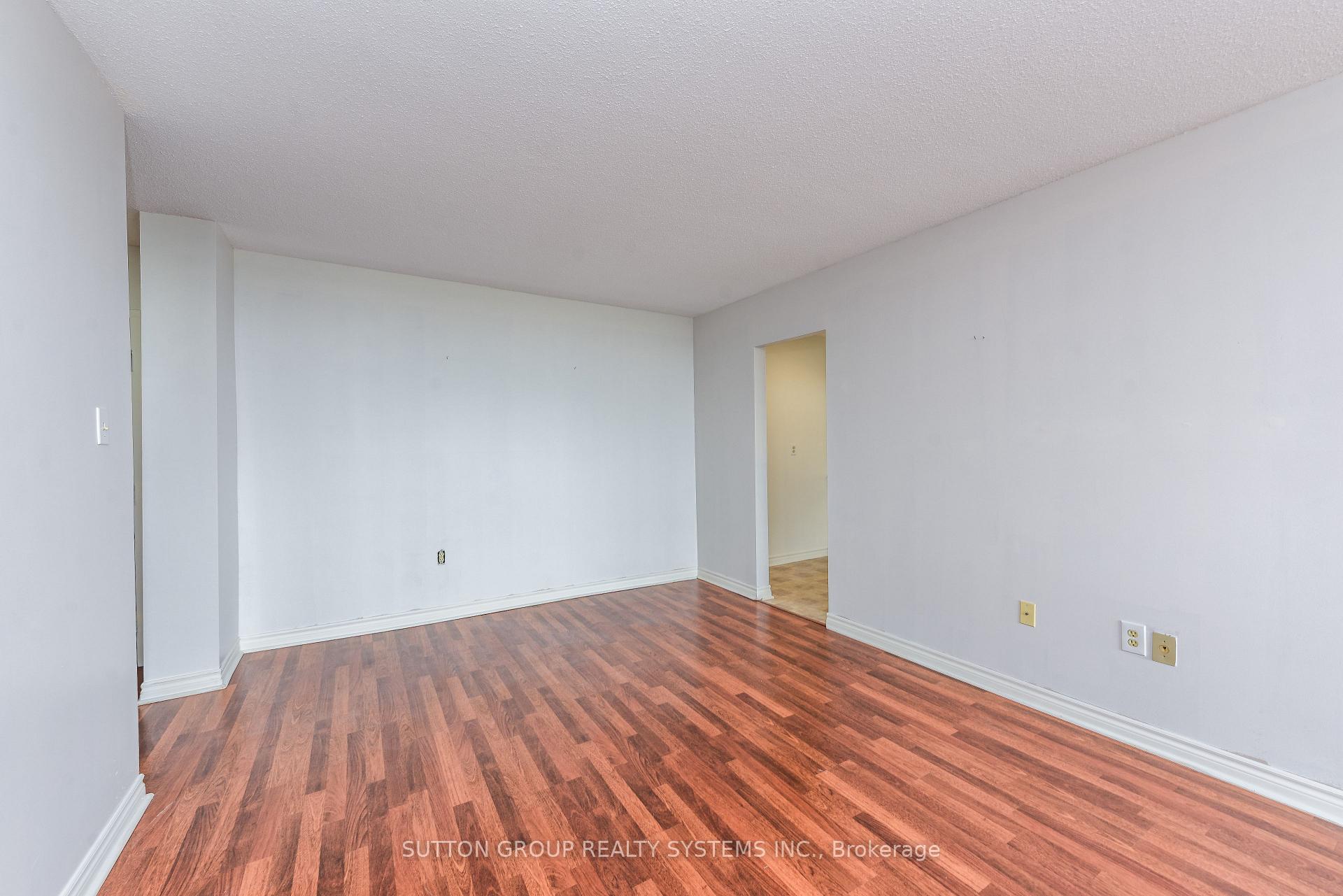 Photo 31 of Unit 705, 2055 Upper Middle Road, Burlington, Brant Hills — HOMEH