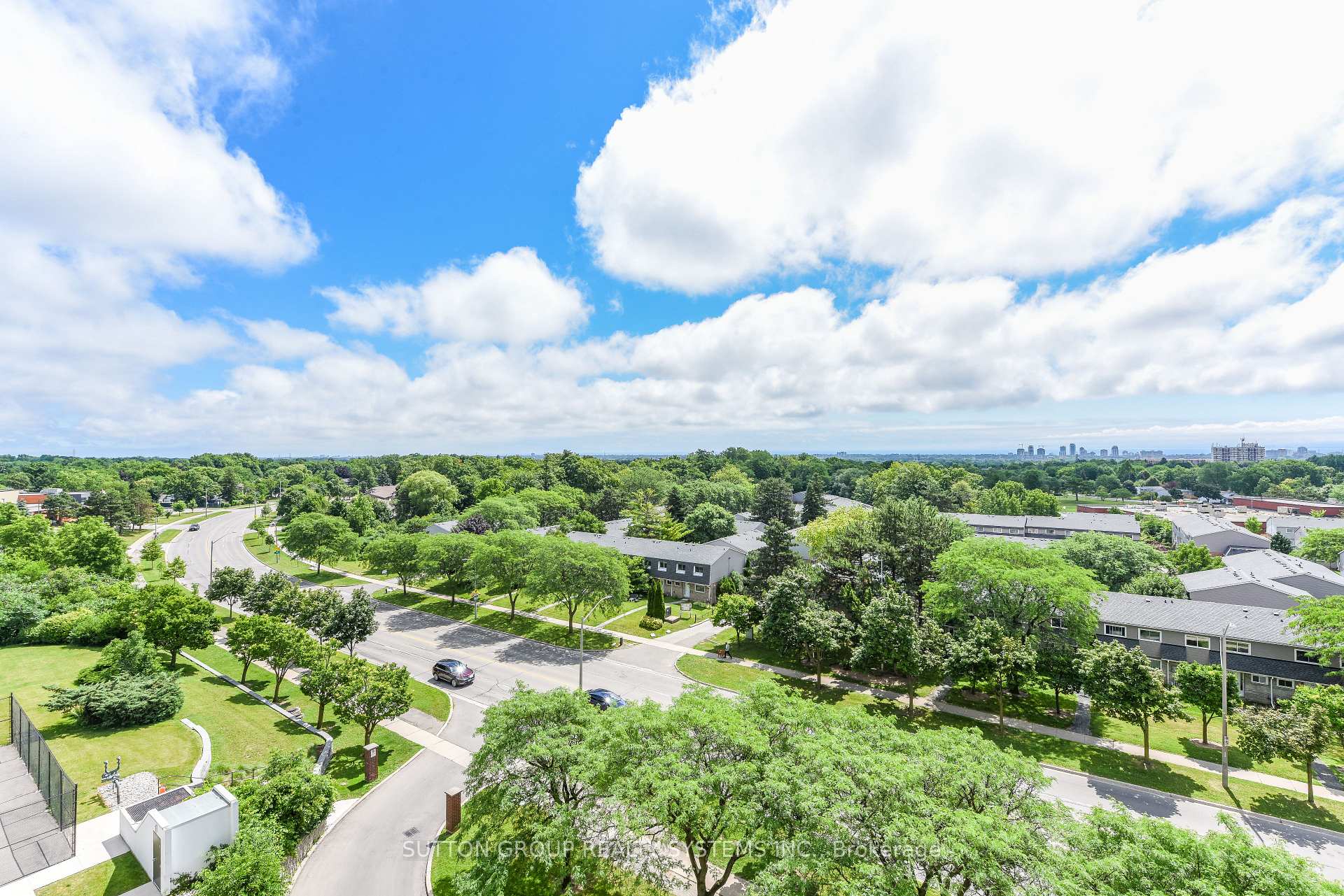 Photo 32 of Unit 705, 2055 Upper Middle Road, Burlington, Brant Hills — HOMEH