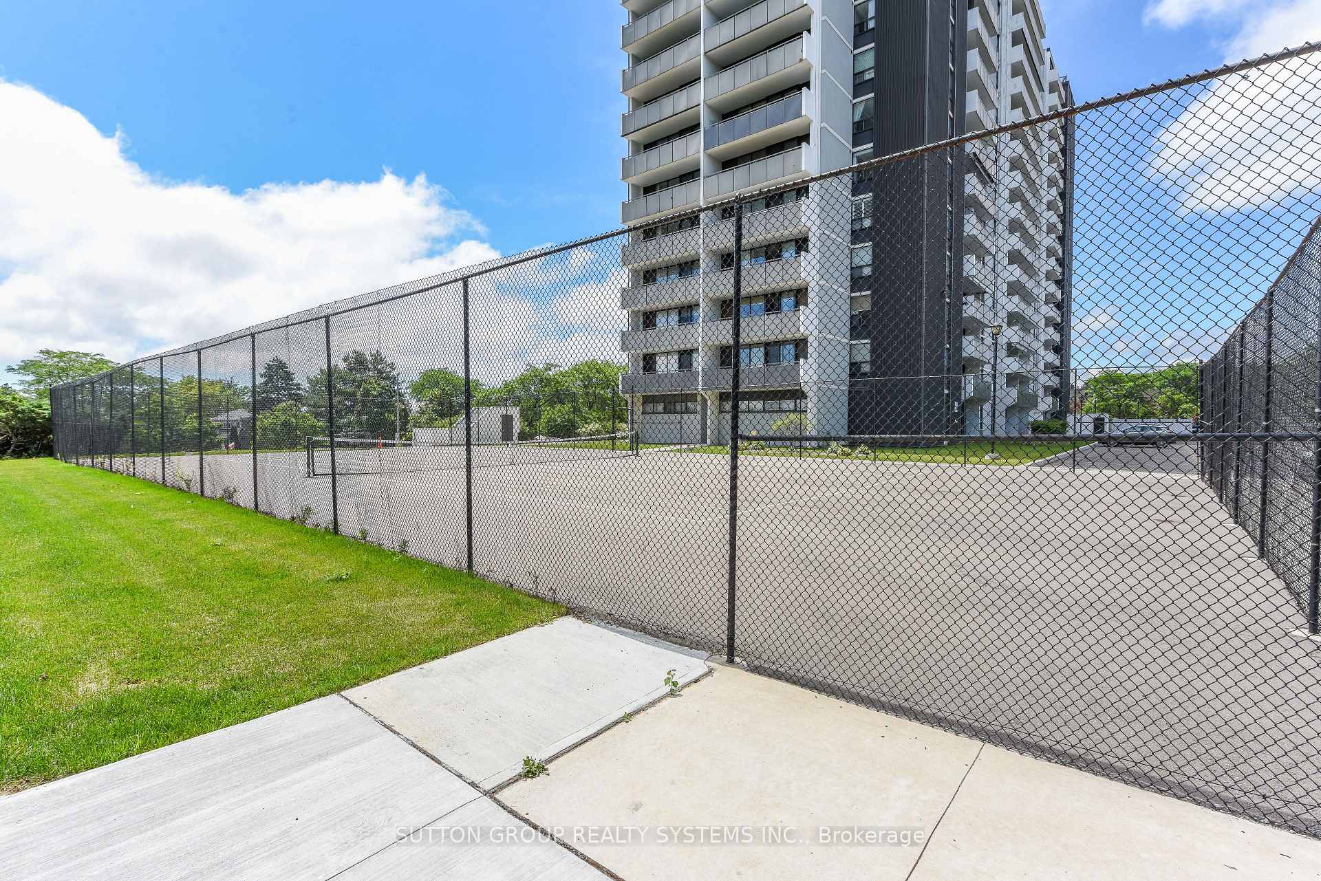 Photo 45 of Unit 705, 2055 Upper Middle Road, Burlington, Brant Hills — HOMEH