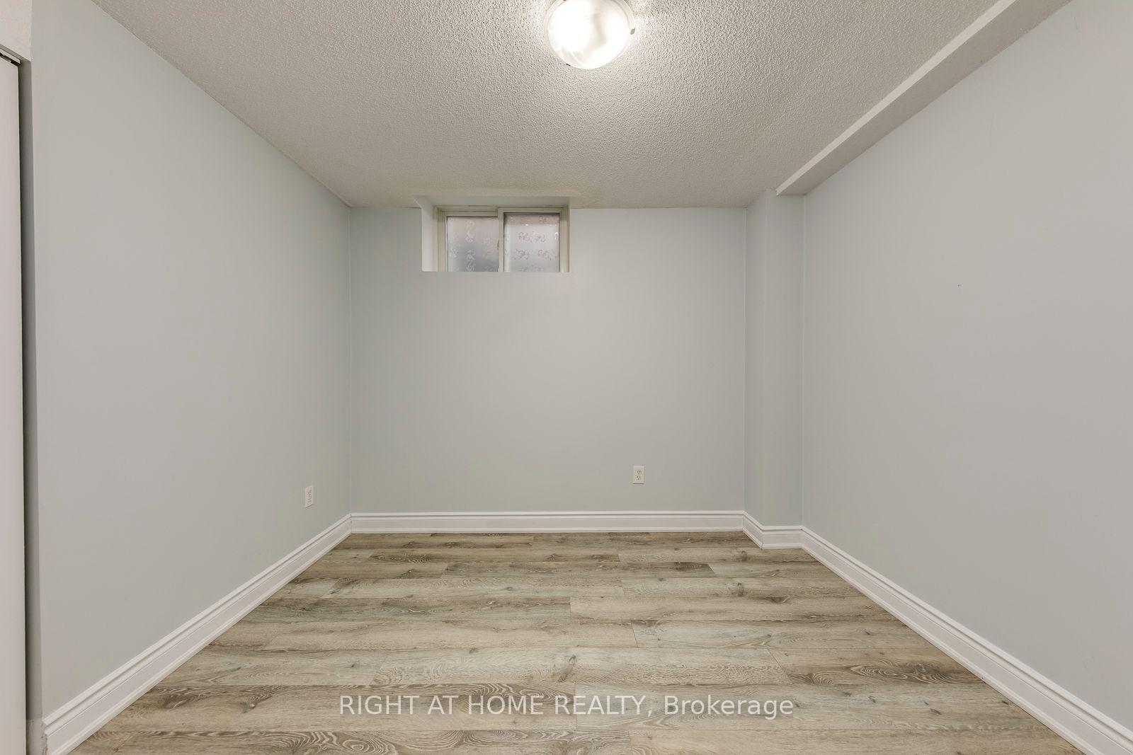 Photo 22 of Unit Bsmt, 5349 Lismic Boulevard, Mississauga, East Credit — HOMEH