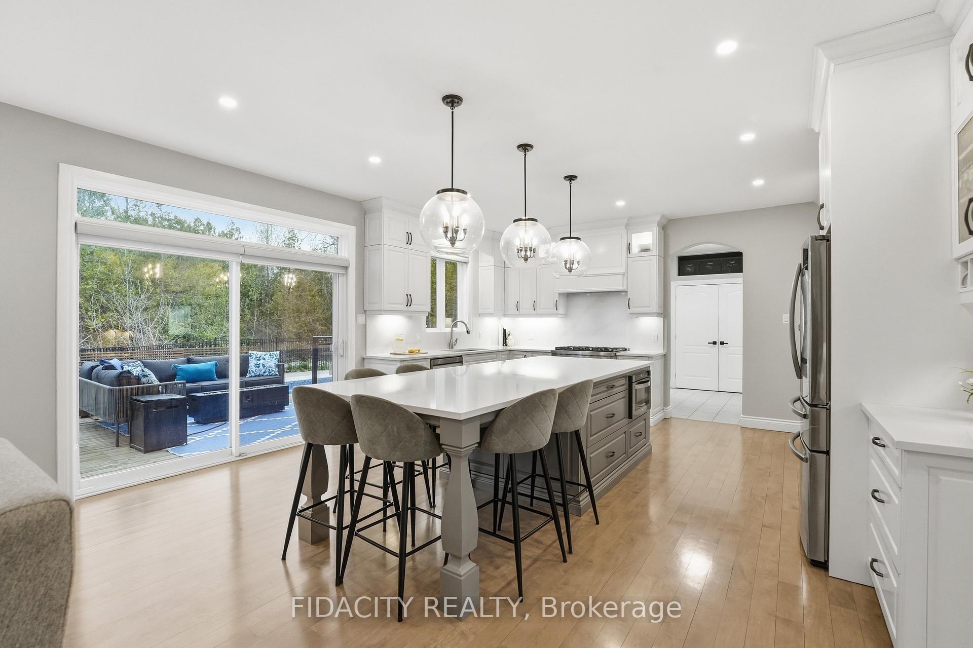 Photo 6 of 101 Sentinel Pine Way, Ottawa, Huntley Ward (South East) — HOMEH