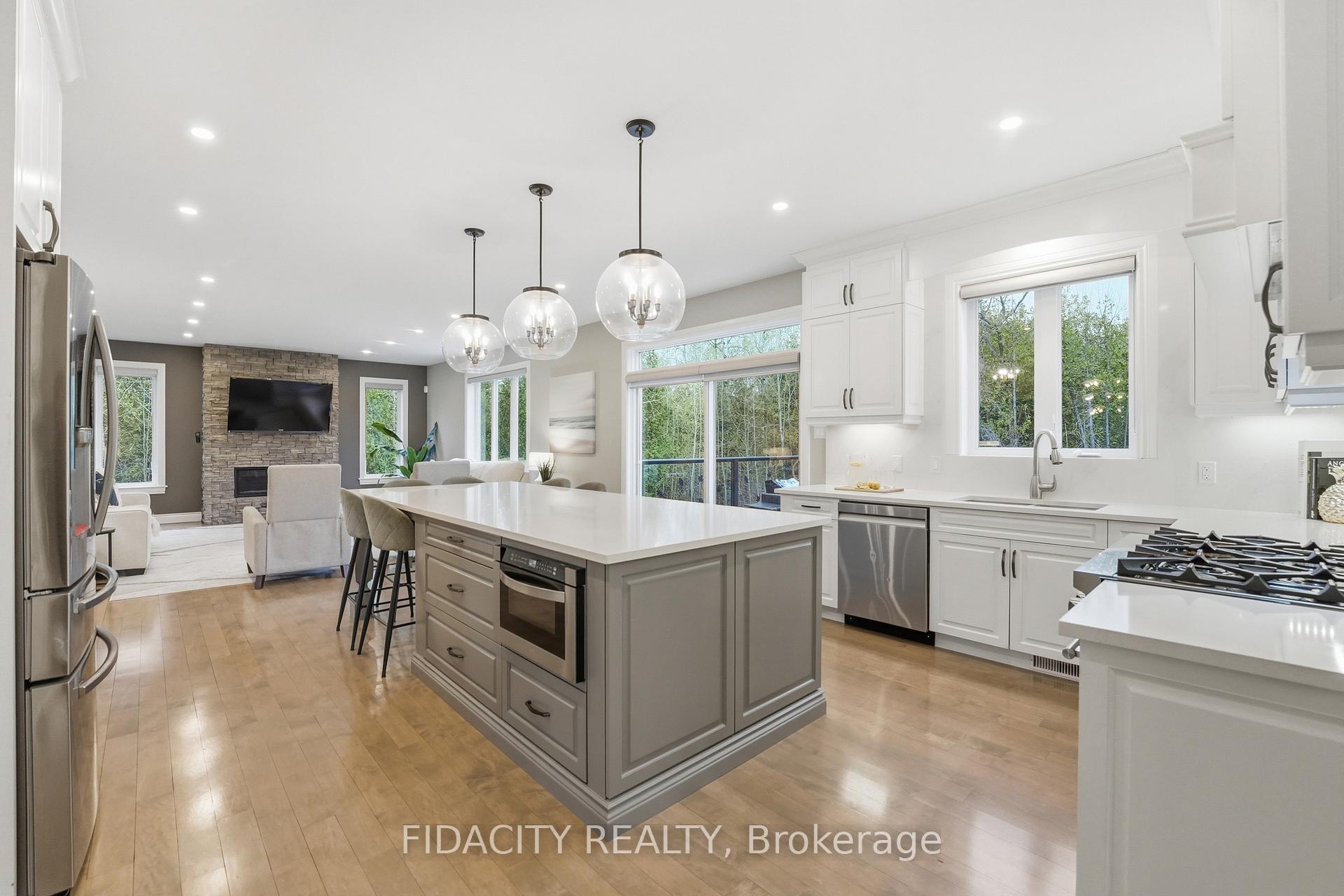 Photo 9 of 101 Sentinel Pine Way, Ottawa, Huntley Ward (South East) — HOMEH