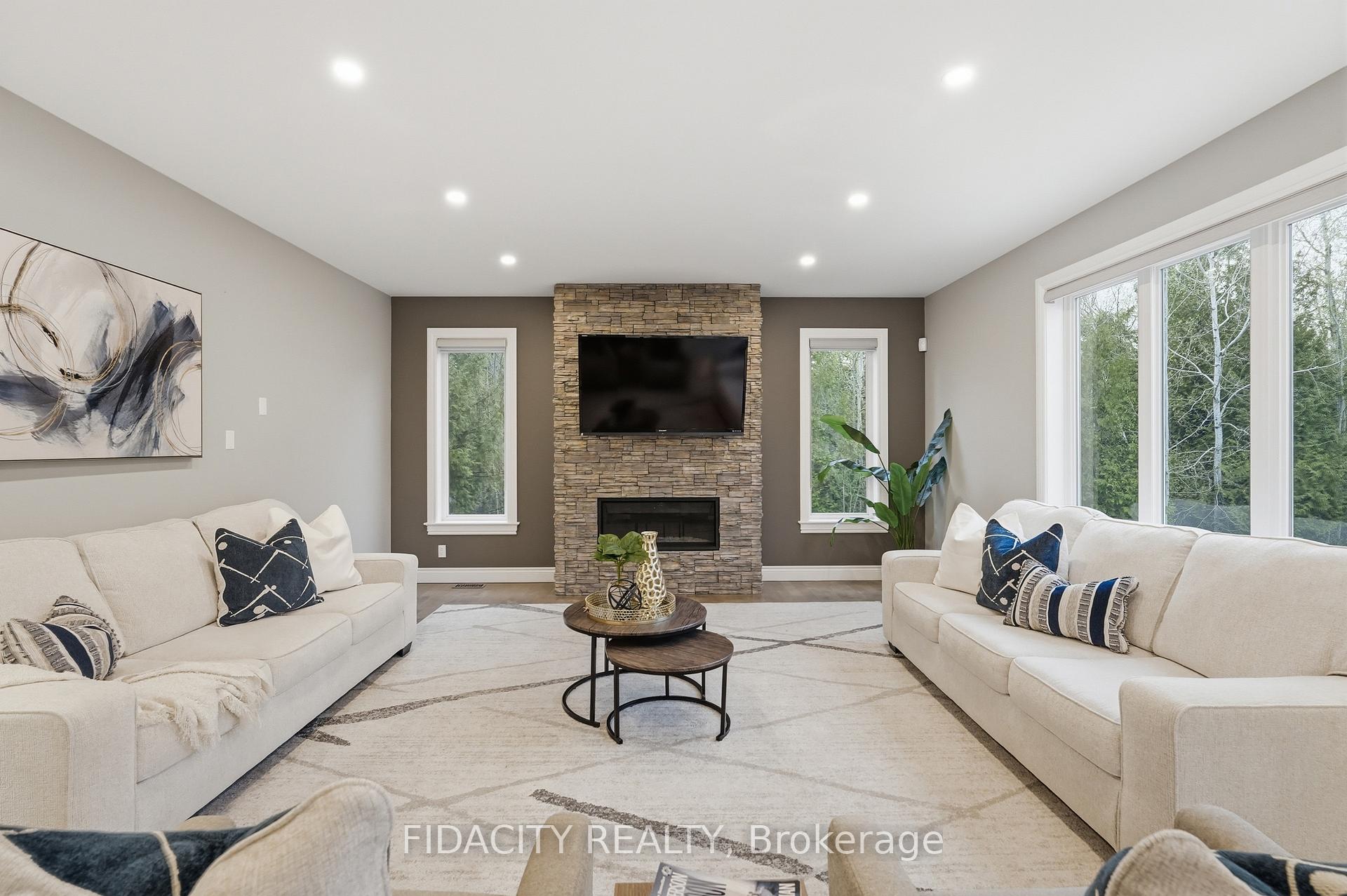 Photo 13 of 101 Sentinel Pine Way, Ottawa, Huntley Ward (South East) — HOMEH