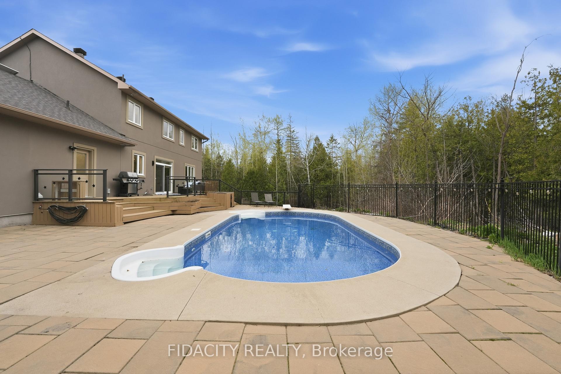 Photo 38 of 101 Sentinel Pine Way, Ottawa, Huntley Ward (South East) — HOMEH