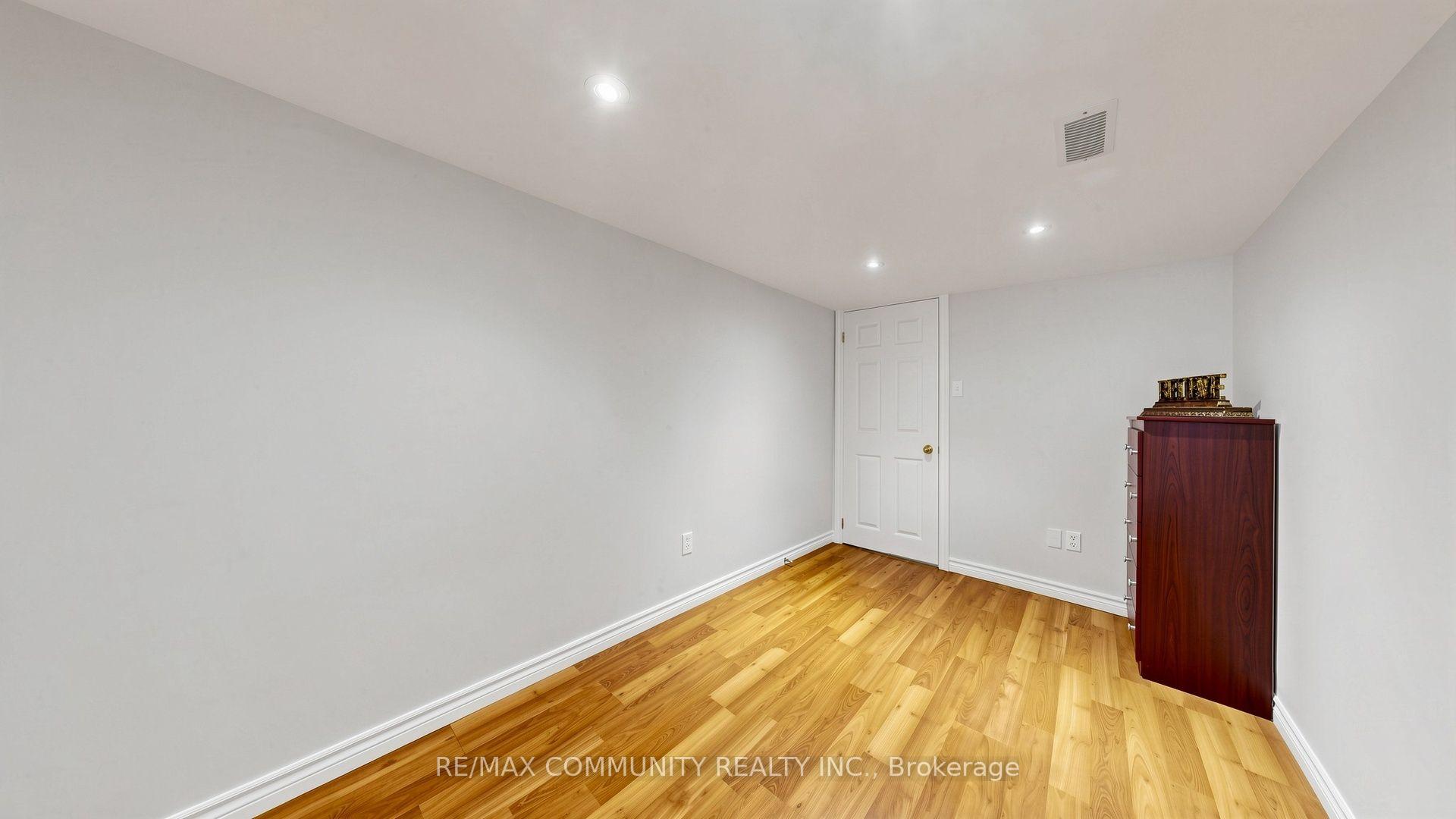 Photo 35 of Unit Bsmt, 53 Quietbrook Crescent, Scarborough, Rouge — HOMEH