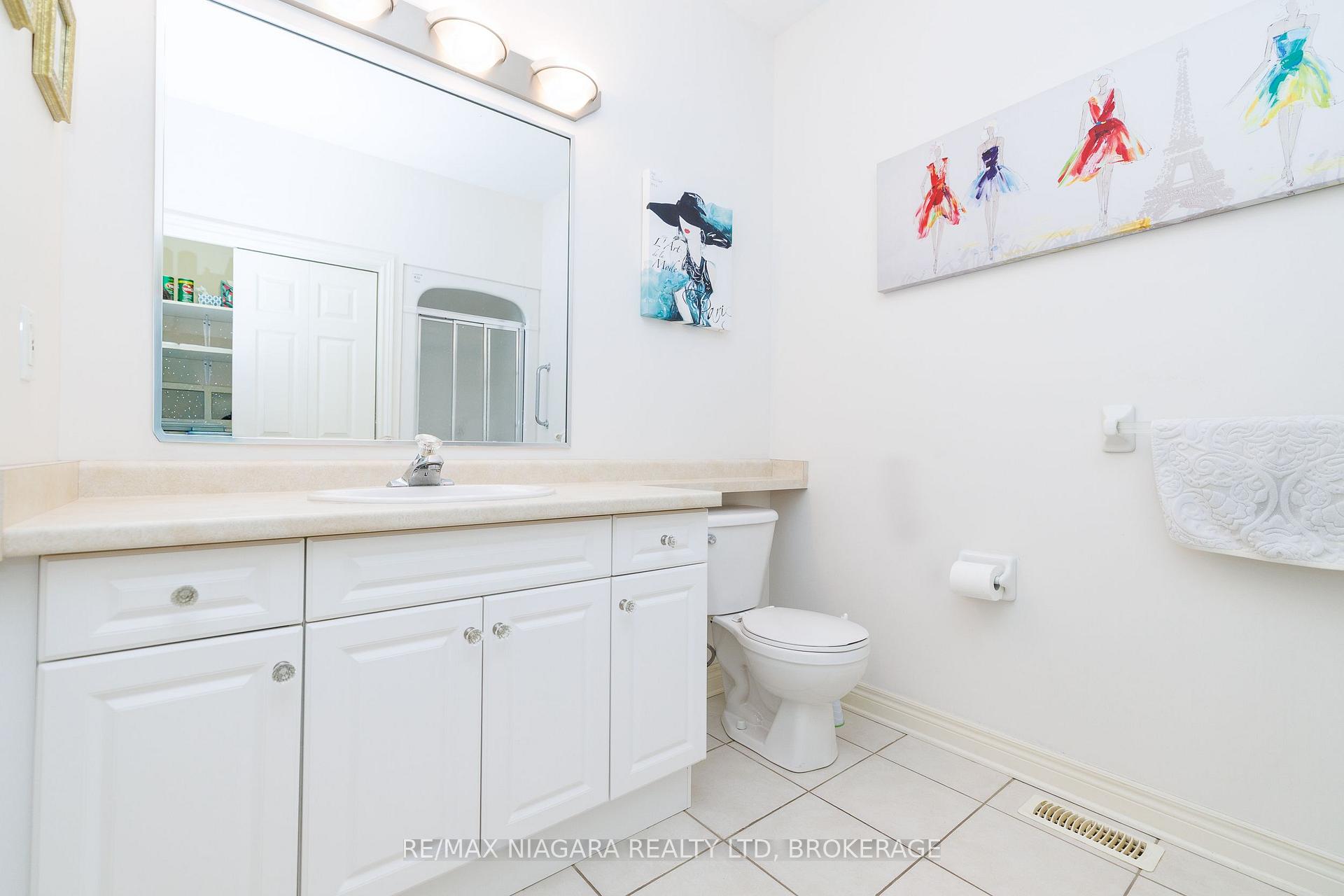 Photo 19 of Unit 8, 3300 Montrose Road, Niagara Falls, Mt. Carmel — HOMEH