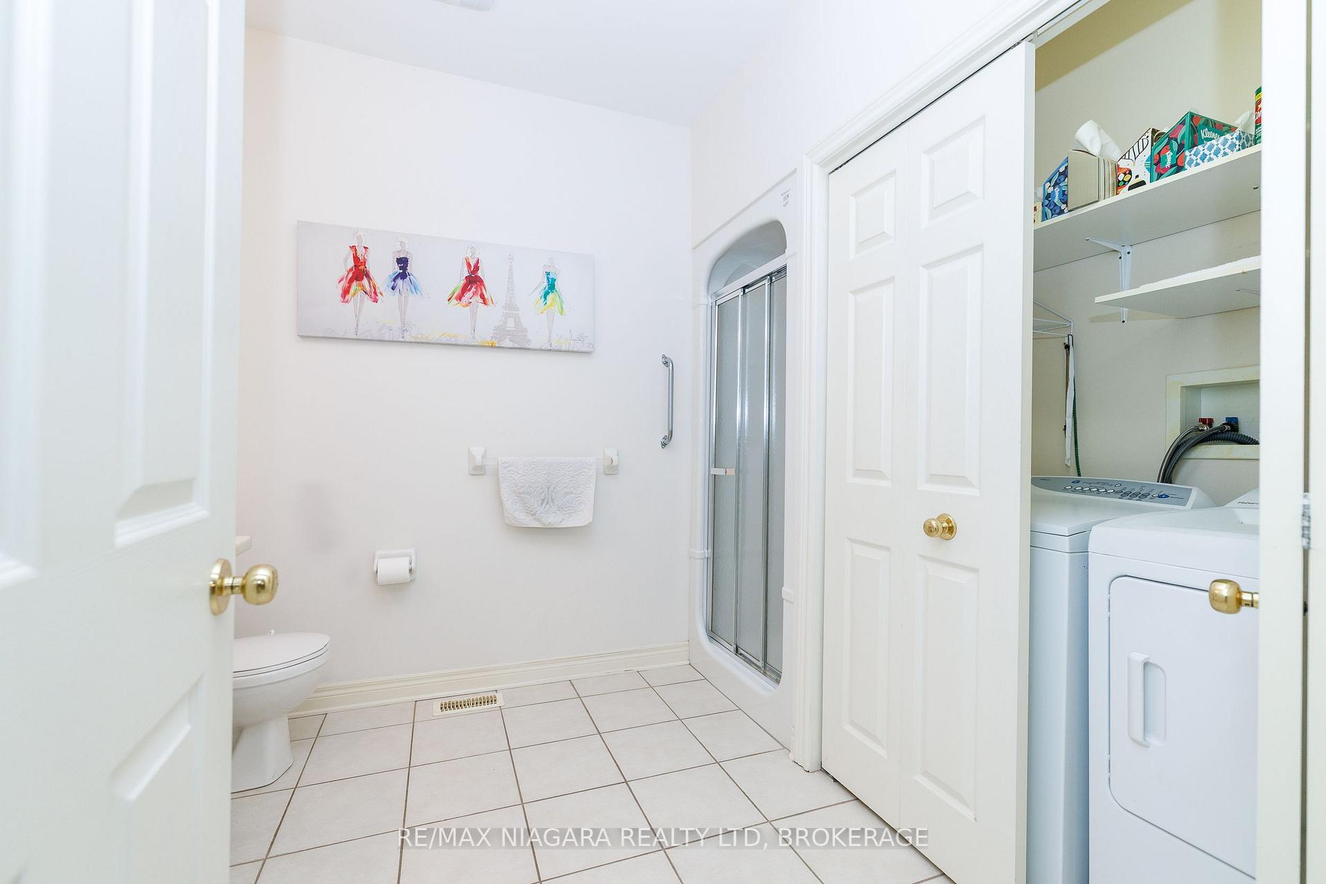 Photo 26 of Unit 8, 3300 Montrose Road, Niagara Falls, Mt. Carmel — HOMEH