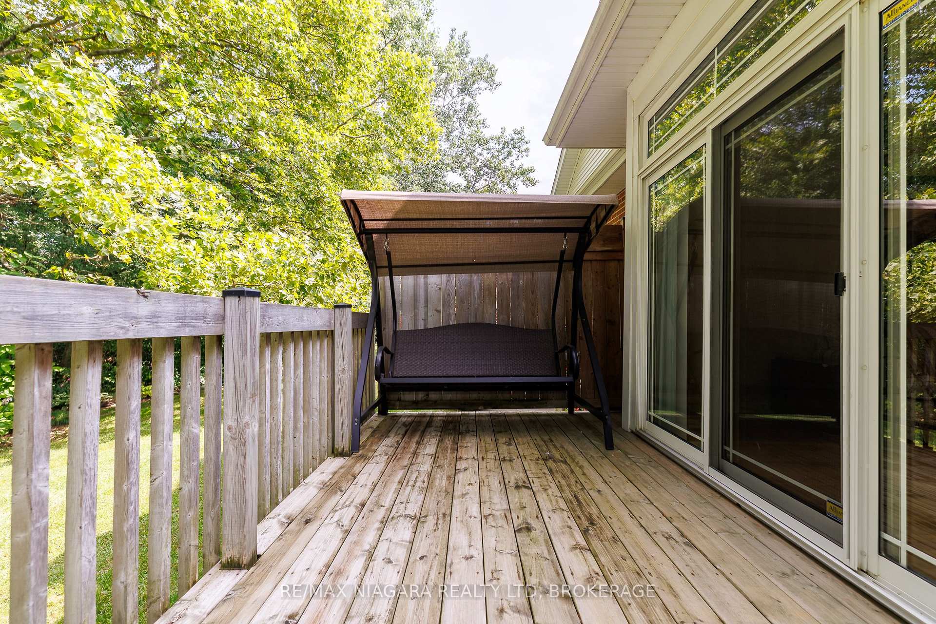 Photo 33 of Unit 8, 3300 Montrose Road, Niagara Falls, Mt. Carmel — HOMEH