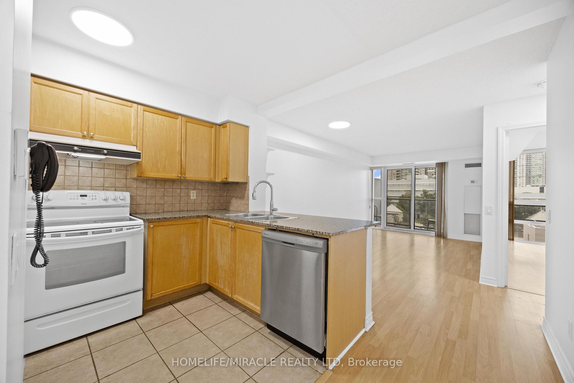 Photo 5 of Unit 410, 83 Borough Drive, Scarborough, Bendale — HOMEH