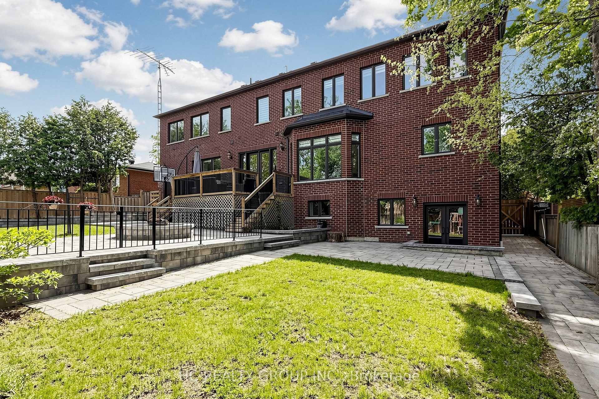 Photo 47 of 19 Michigan Drive, North York, Newtonbrook East — HOMEH