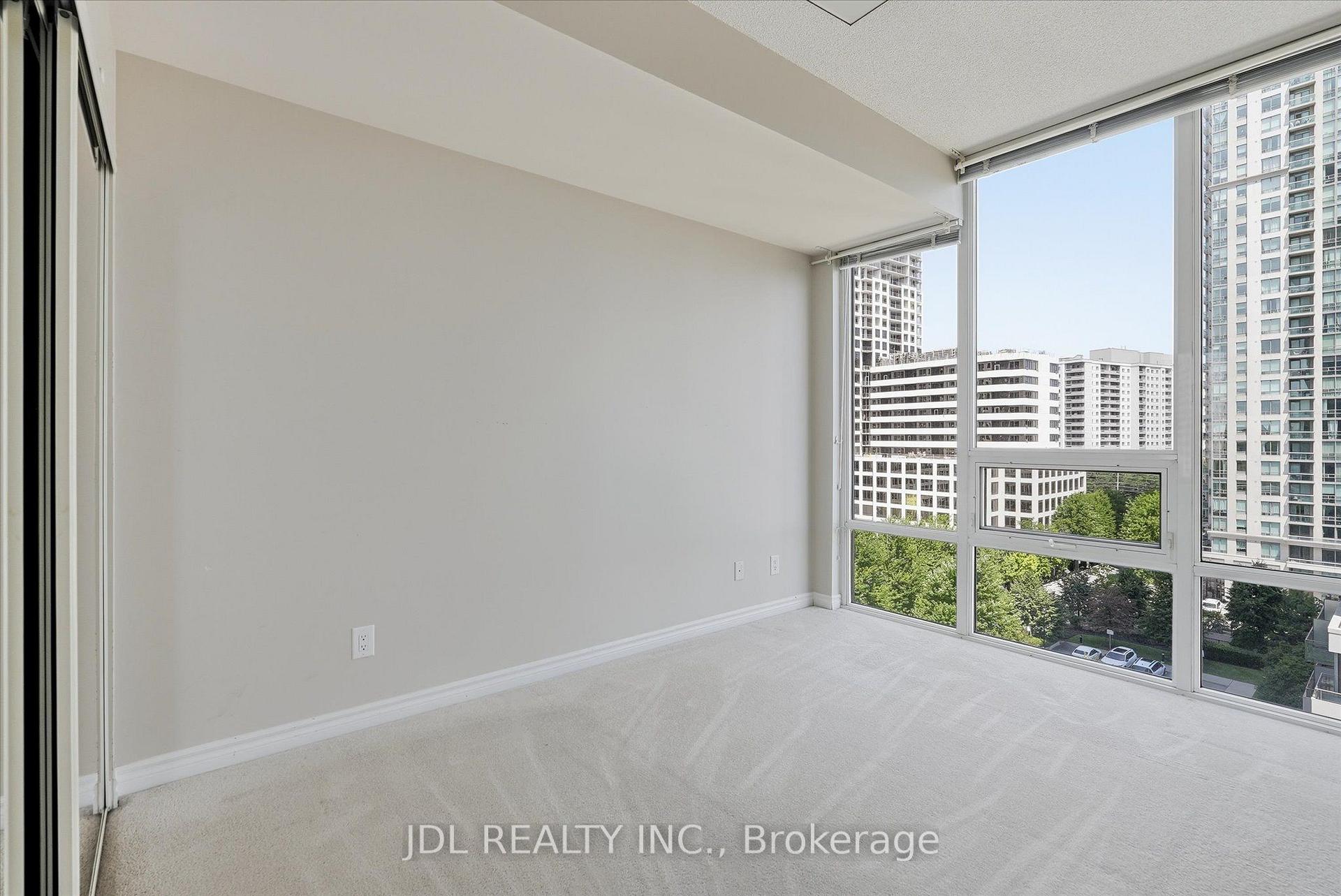 Photo 13 of Unit 811, 3525 Kariya Drive, Mississauga, Fairview — HOMEH