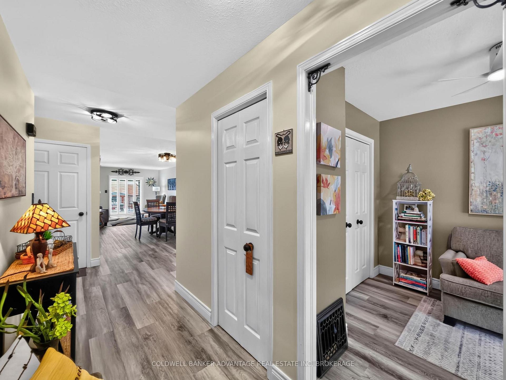 Photo 8 of 386 Foxtail Avenue, Welland, West Welland — HOMEH