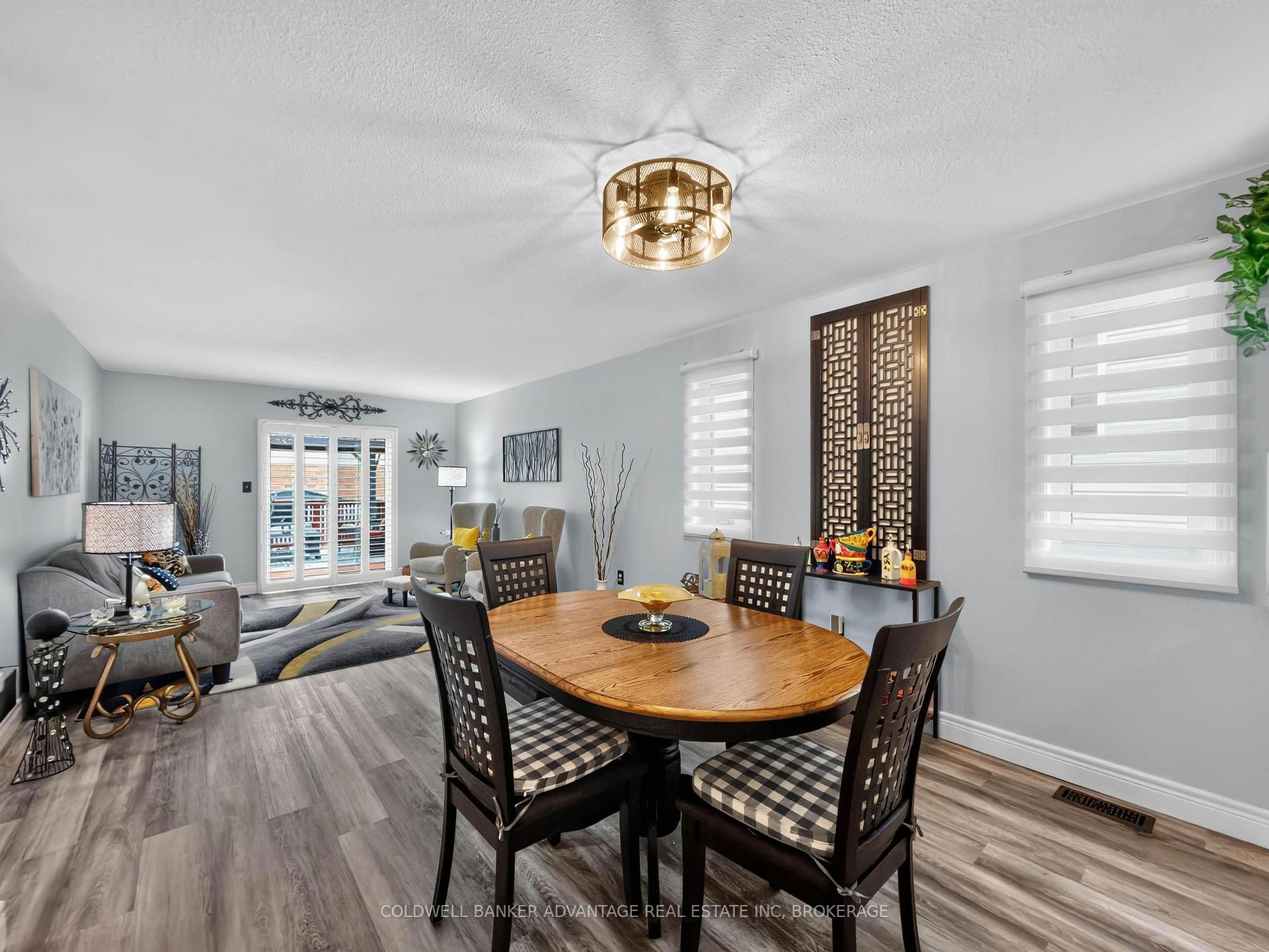 Photo 15 of 386 Foxtail Avenue, Welland, West Welland — HOMEH
