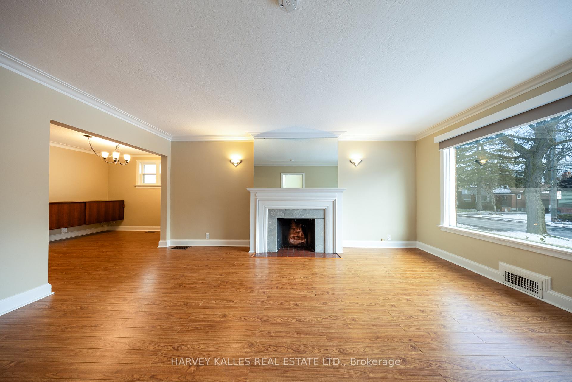 Photo 5 of Unit Main, 222 Joicey Boulevard, Toronto, Bedford Park-Nortown — HOMEH