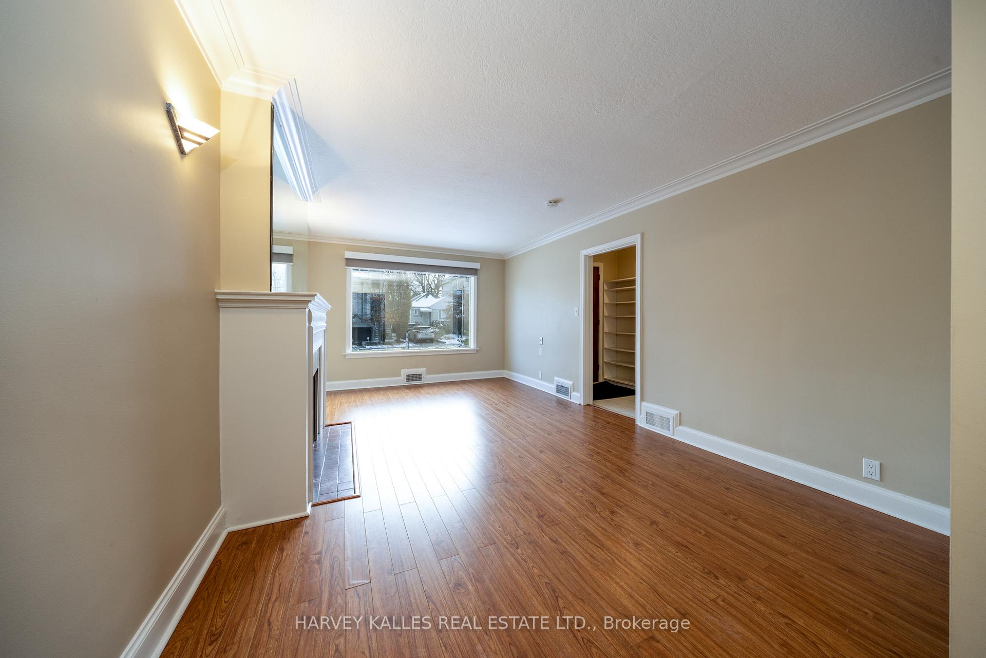 Photo 7 of Unit Main, 222 Joicey Boulevard, Toronto, Bedford Park-Nortown — HOMEH