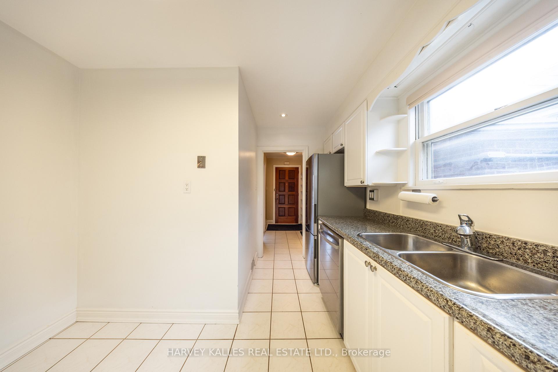 Photo 16 of Unit Main, 222 Joicey Boulevard, Toronto, Bedford Park-Nortown — HOMEH