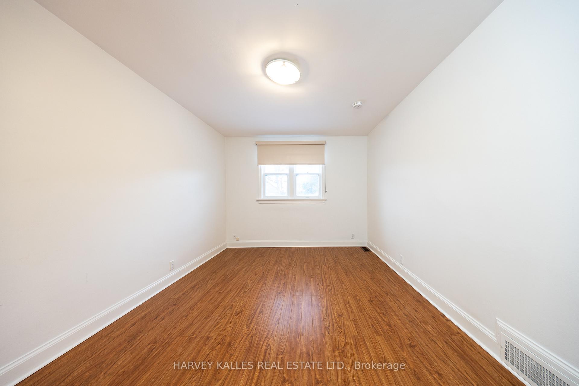 Photo 31 of Unit Main, 222 Joicey Boulevard, Toronto, Bedford Park-Nortown — HOMEH