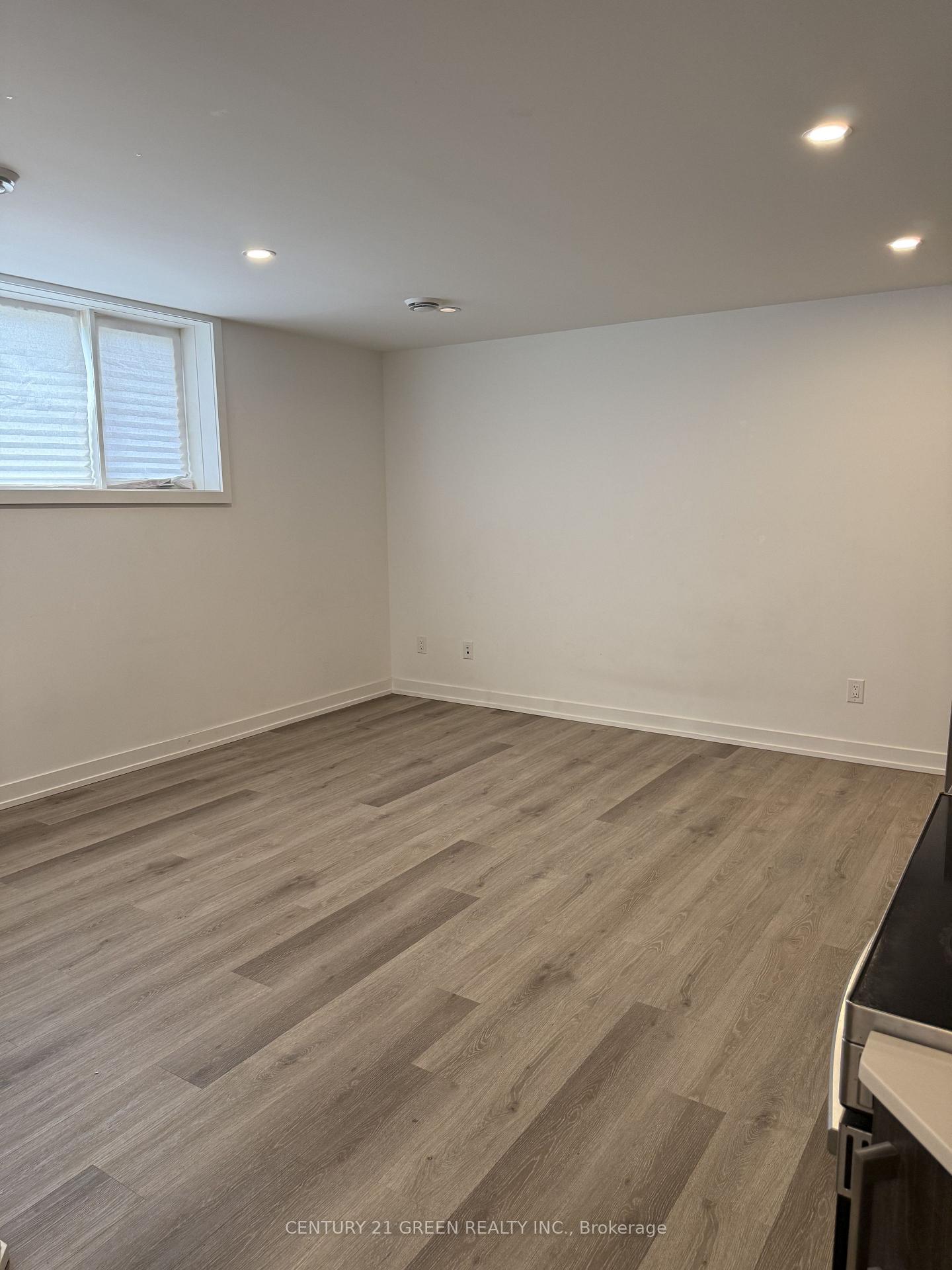 Photo 3 of Unit 214, 4263 Fourth Avenue, Niagara Falls, Downtown — HOMEH