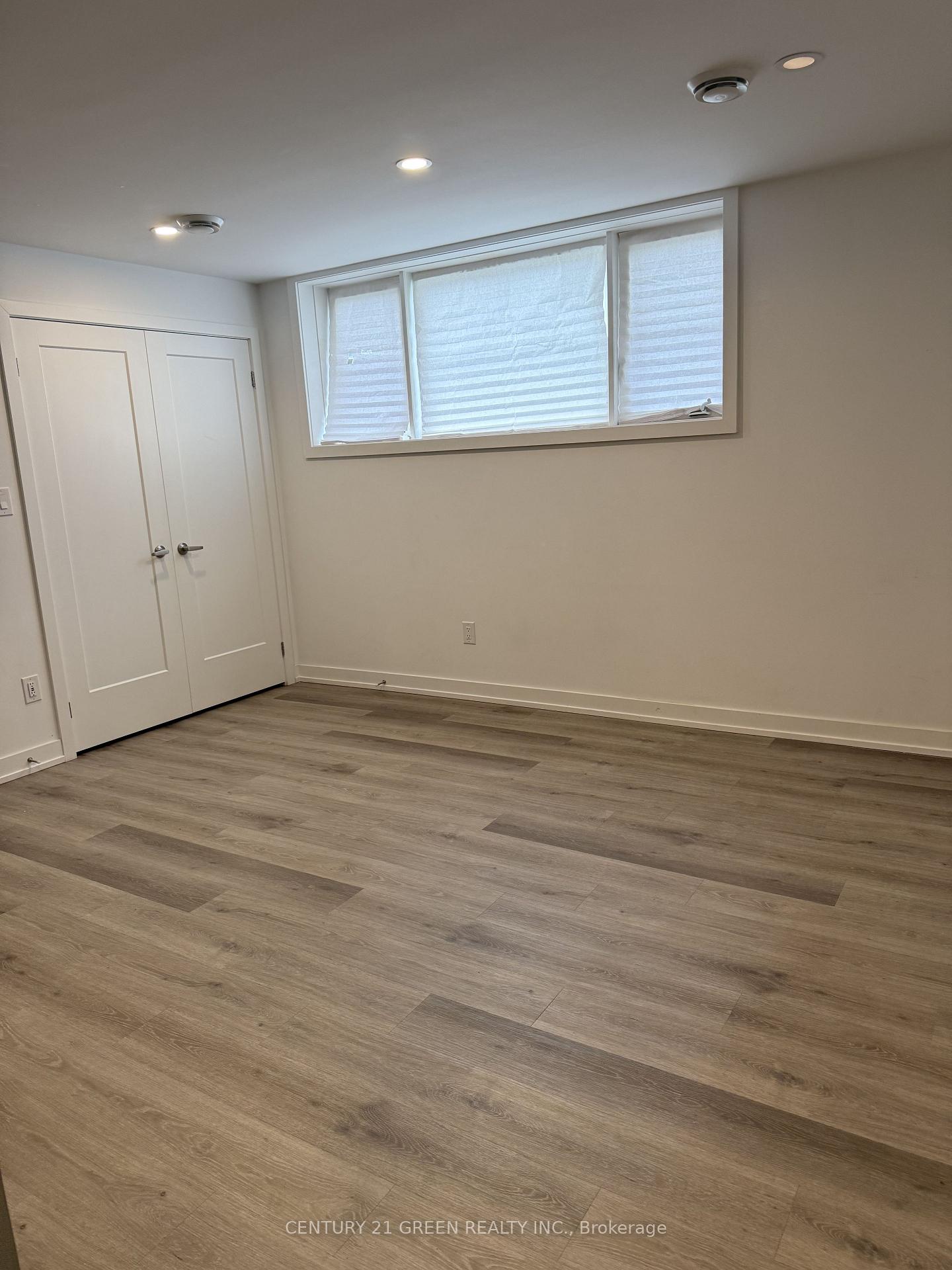 Photo 4 of Unit 214, 4263 Fourth Avenue, Niagara Falls, Downtown — HOMEH