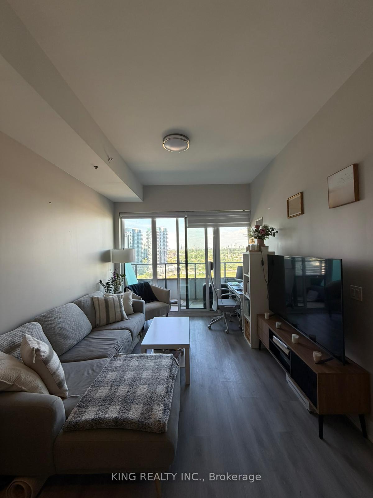 Photo 10 of Unit 1412, 30 Shorebreeze Drive E, Etobicoke, Mimico — HOMEH