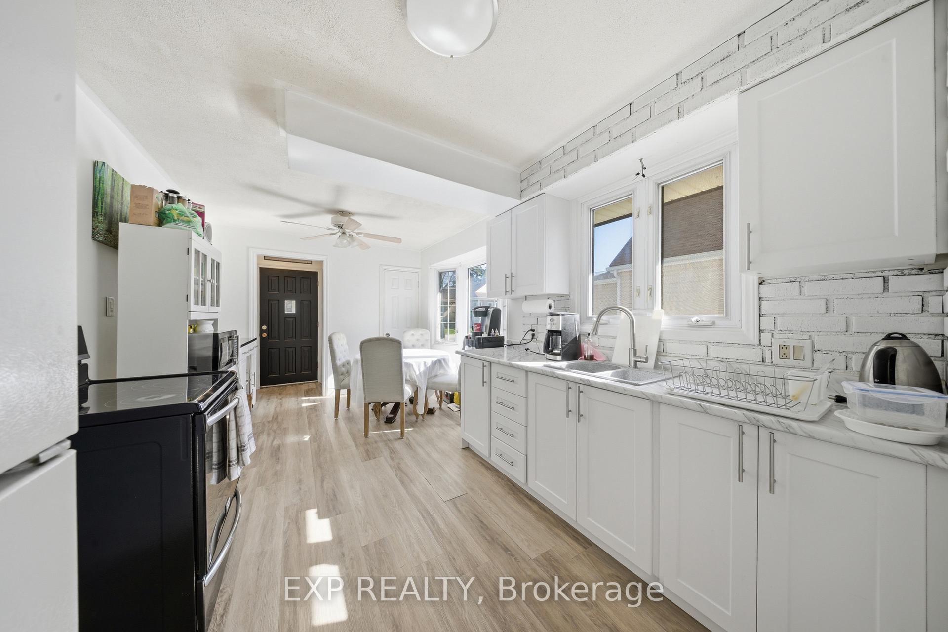 Photo 9 of 6376 Ash Street, Niagara Falls, Dorchester — HOMEH