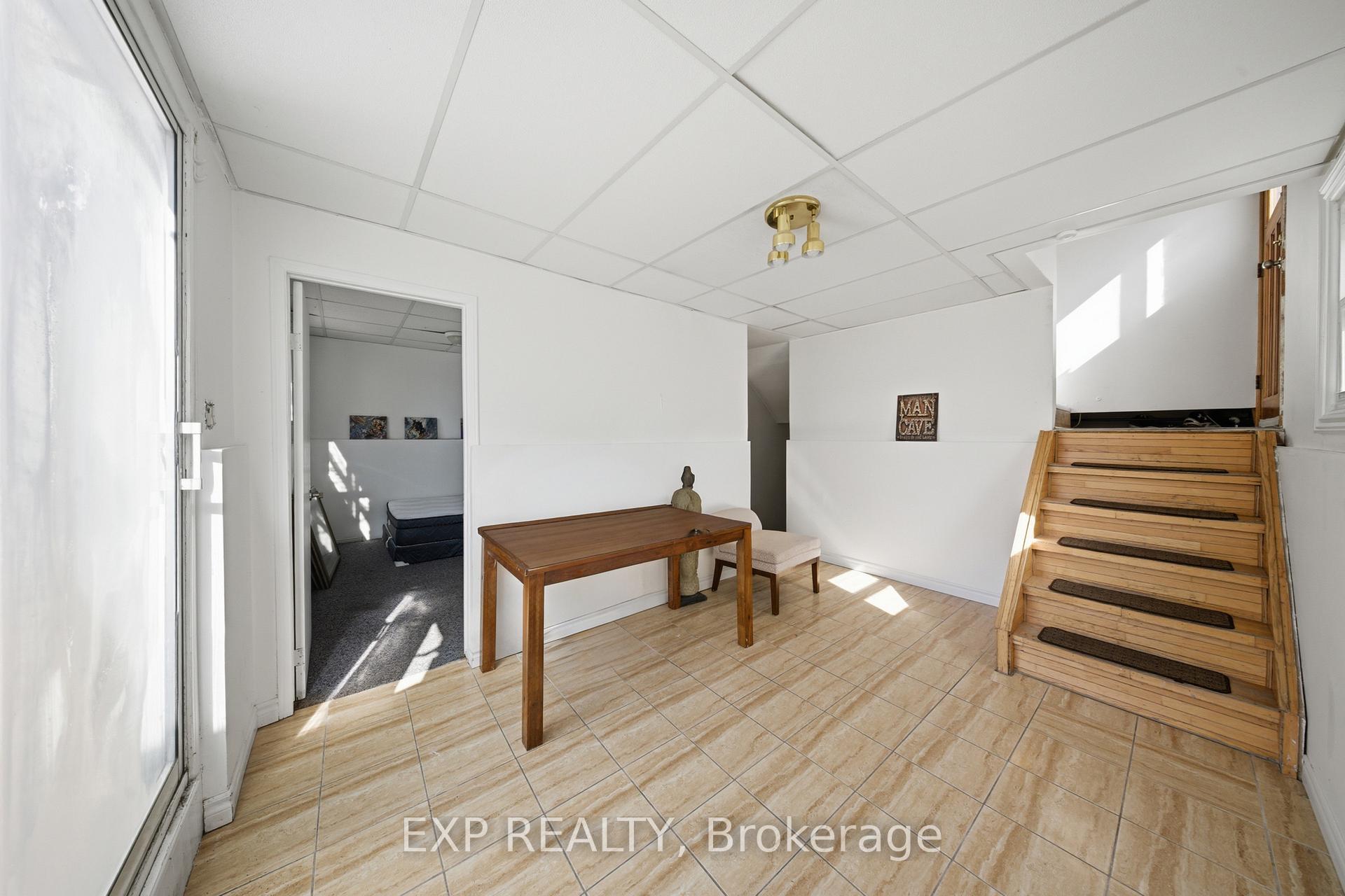 Photo 20 of 6376 Ash Street, Niagara Falls, Dorchester — HOMEH